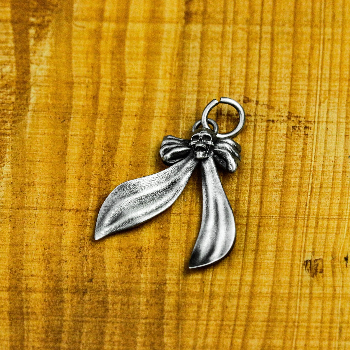 Ribbon Skull Pendant - 925 Sterling Silver Handmade