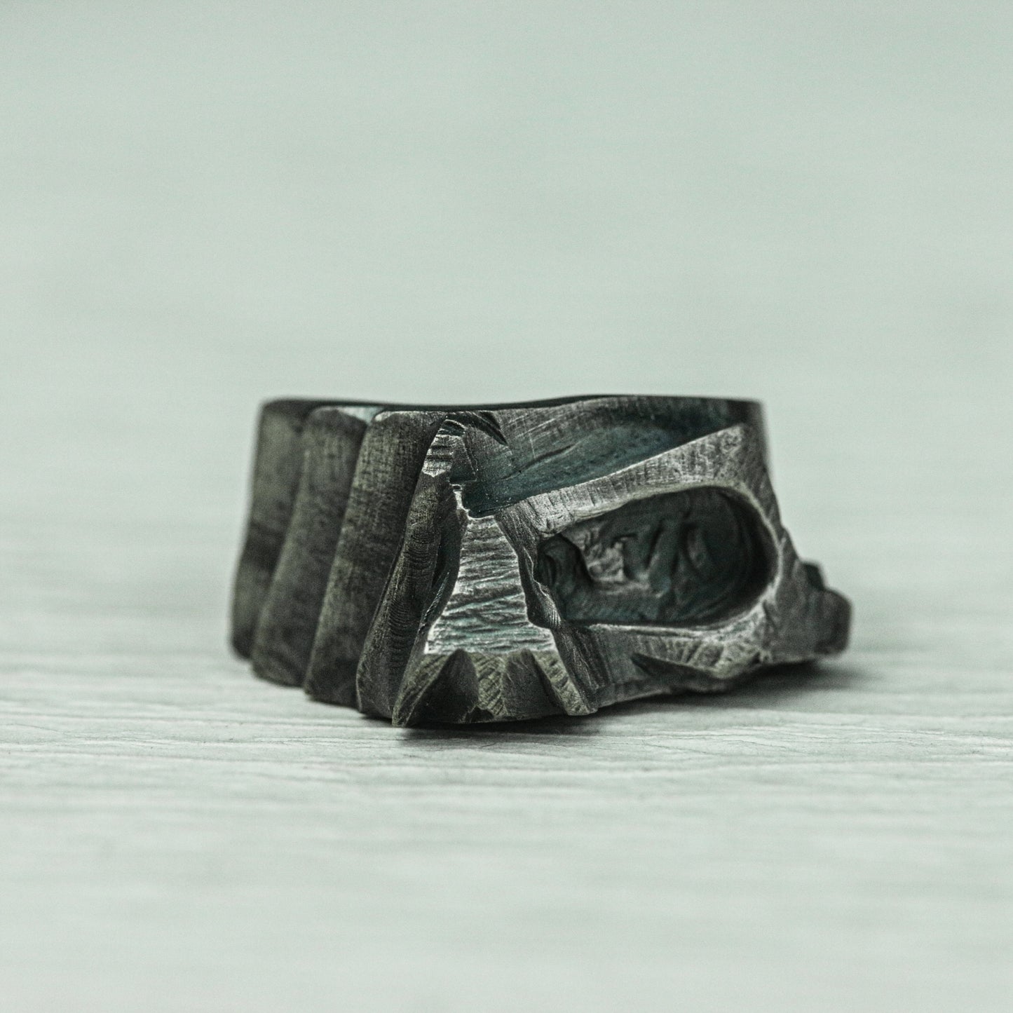 Relic Skull 925 Silver Handmade Ring ¨C Aged Occult Warrior Design