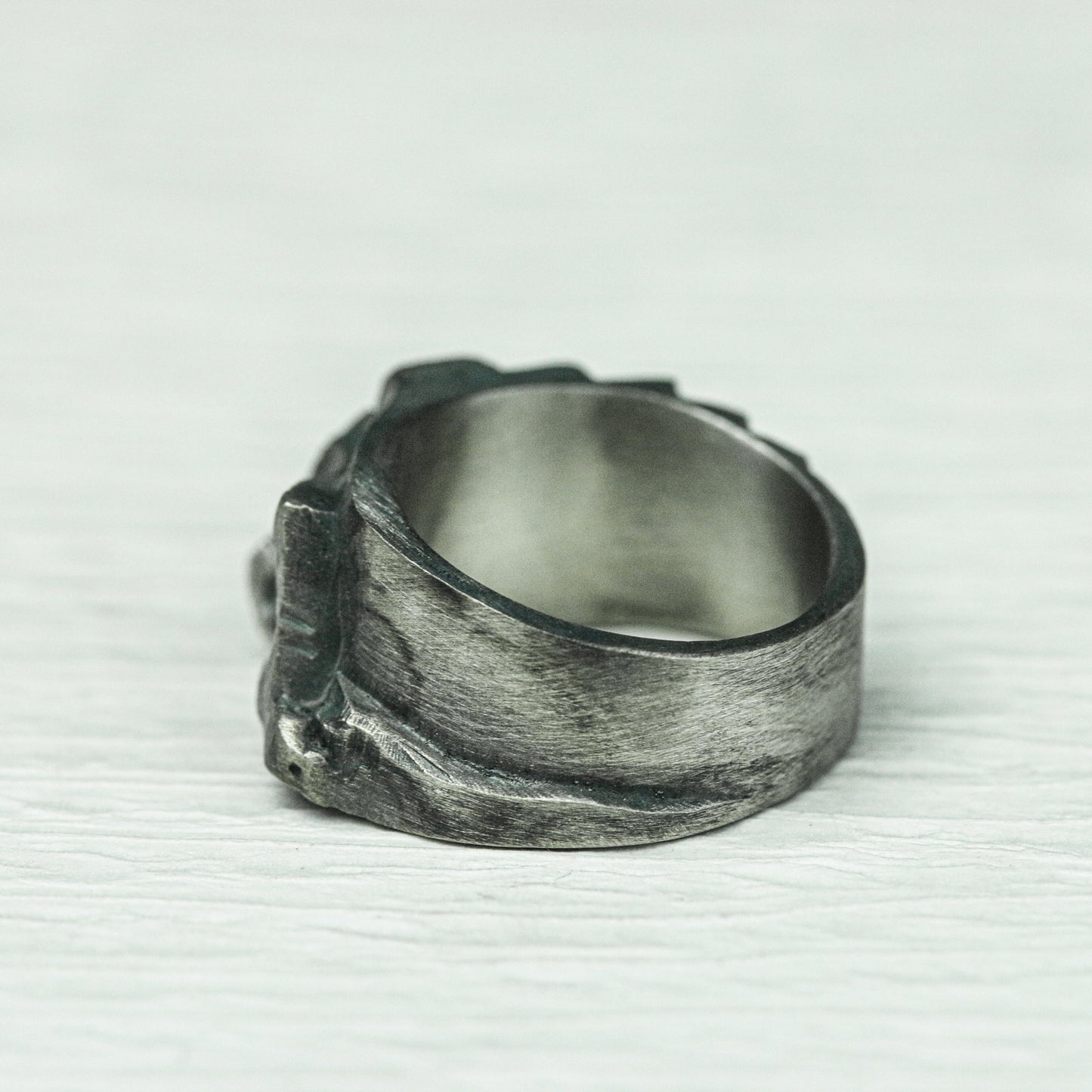 Relic Skull 925 Silver Handmade Ring ¨C Aged Occult Warrior Design