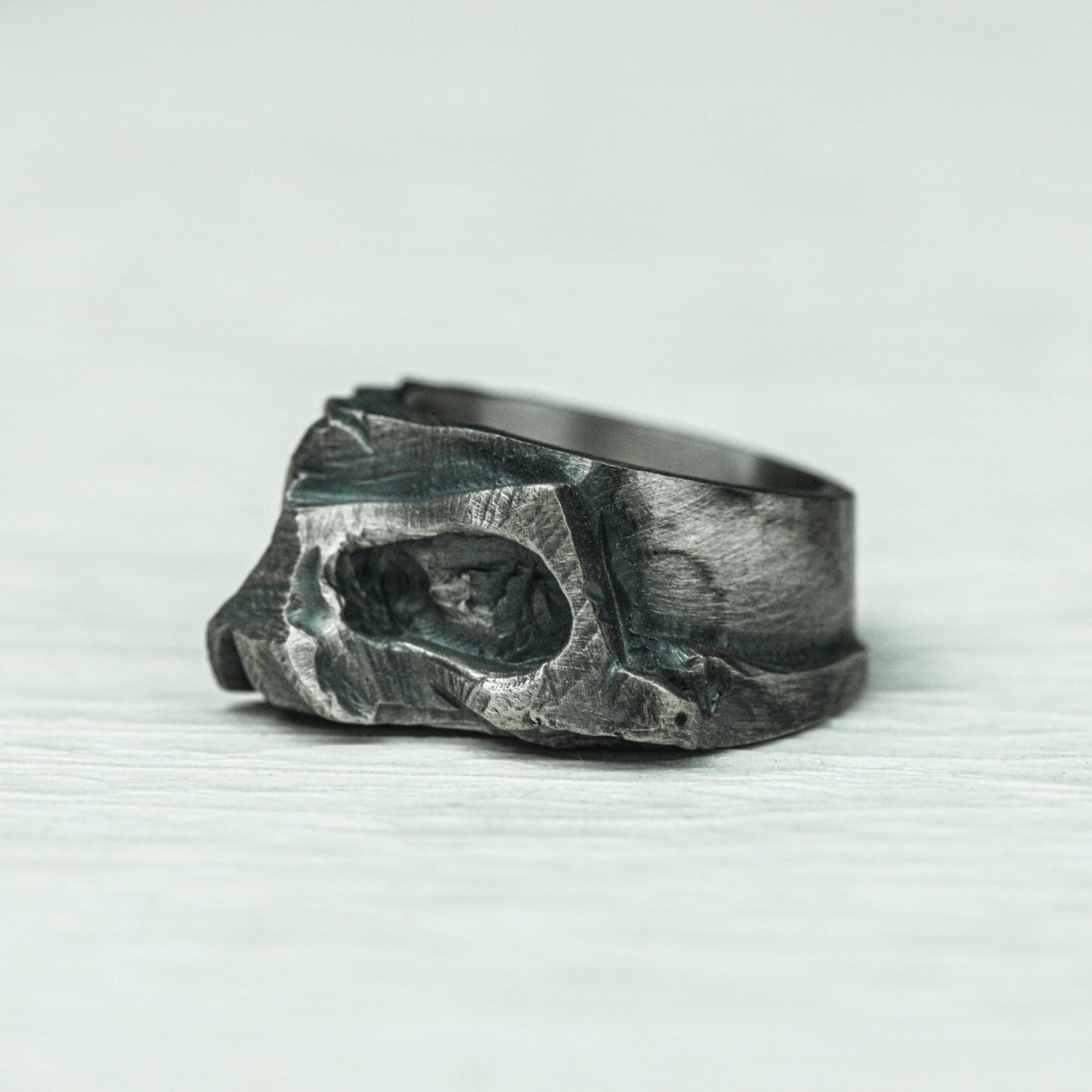 Relic Skull 925 Silver Handmade Ring ¨C Aged Occult Warrior Design