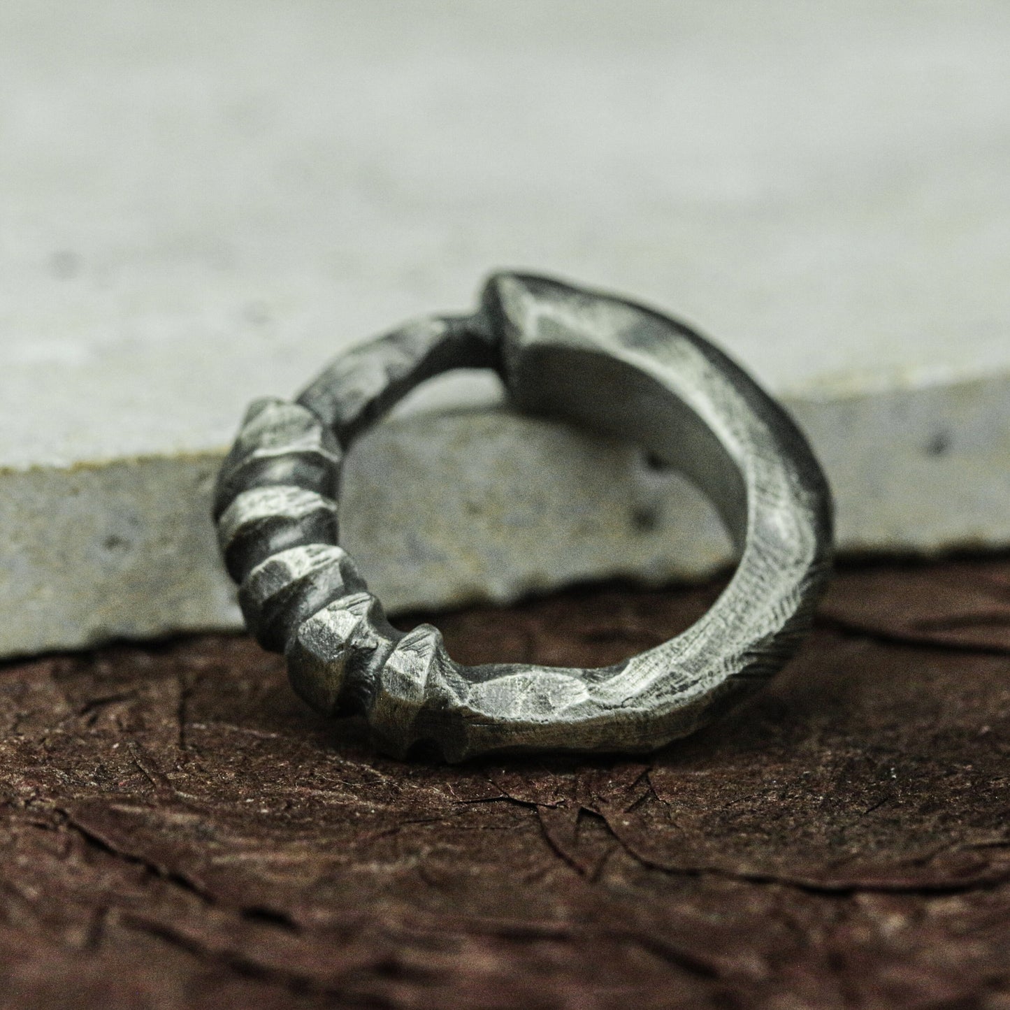 Fanged Bite 925 Silver Handmade Ring ¨C Gothic Claw Design
