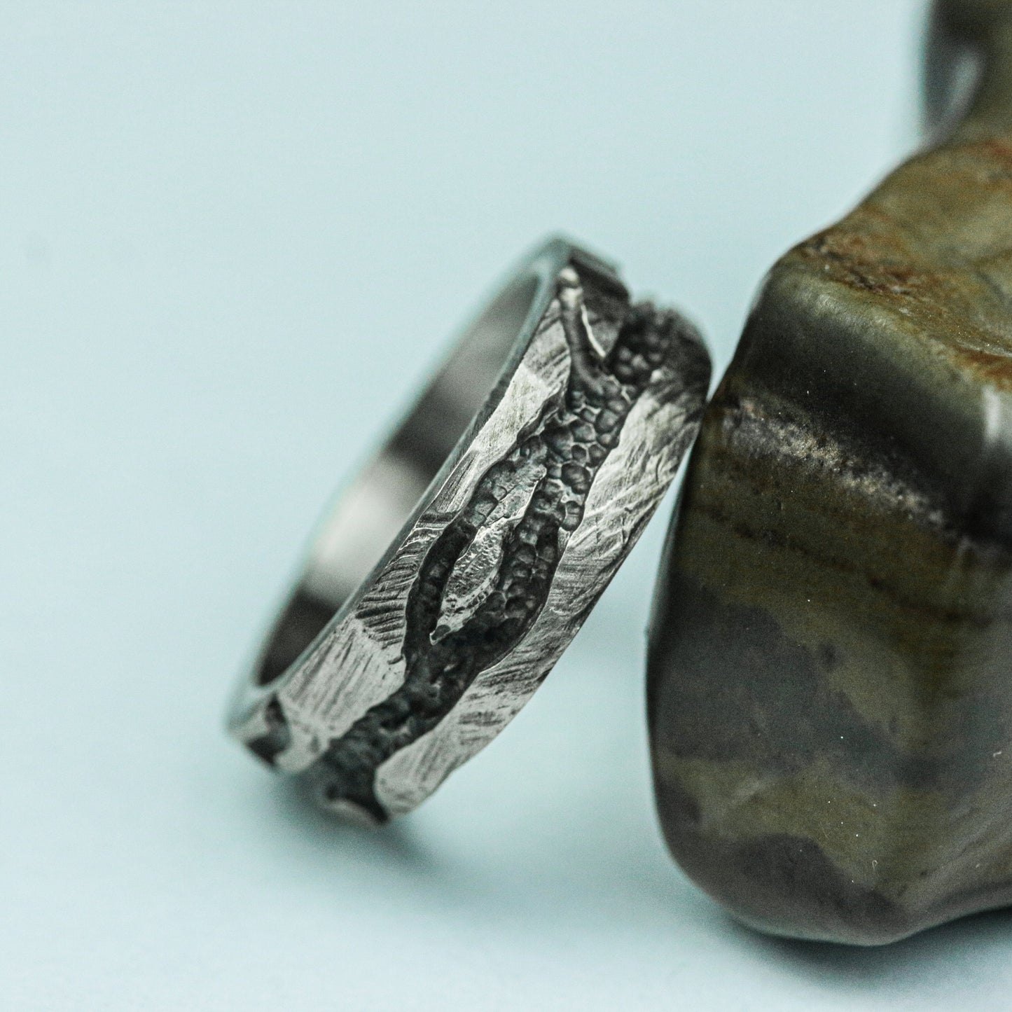 Dark Ivy 925 Silver Handmade Ring ¨C Gothic Nature-Inspired Band
