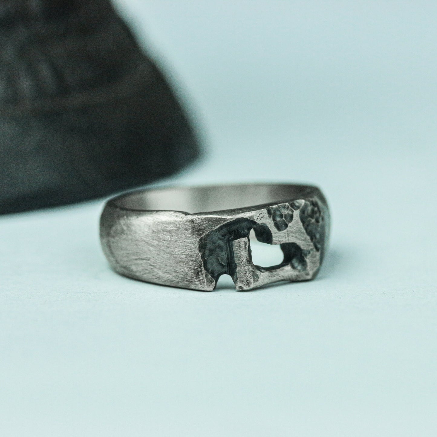 Shadow Crest 925 Silver Handmade Ring ¨C Dark Gothic Emblem