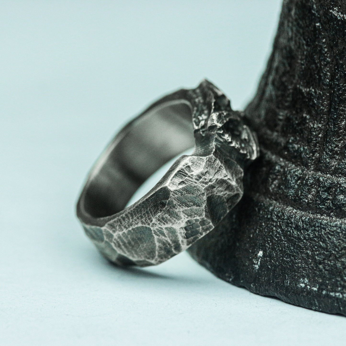Cracked Relic 925 Silver Handmade Ring ¨C Gothic Weathered Design
