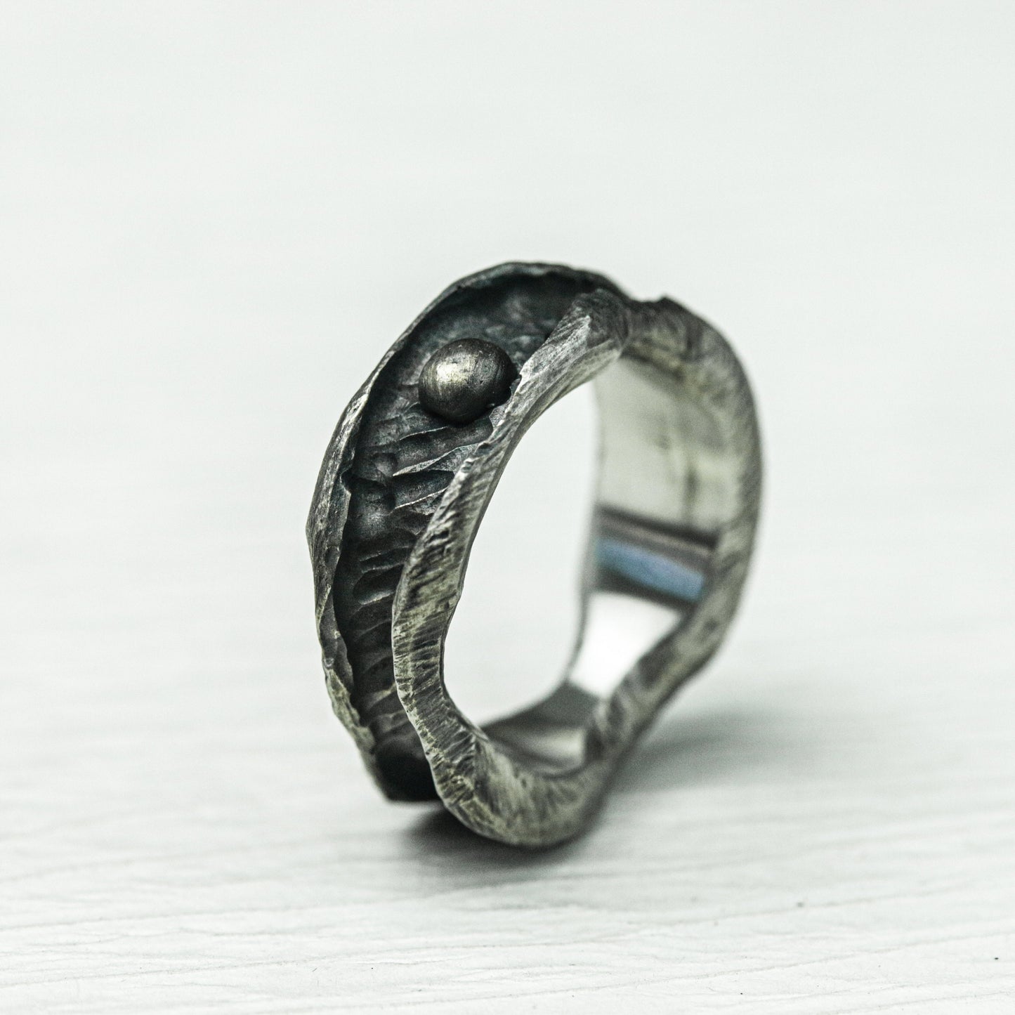 Abyss Eye 925 Silver Handmade Ring ¨C Dark Textured Band