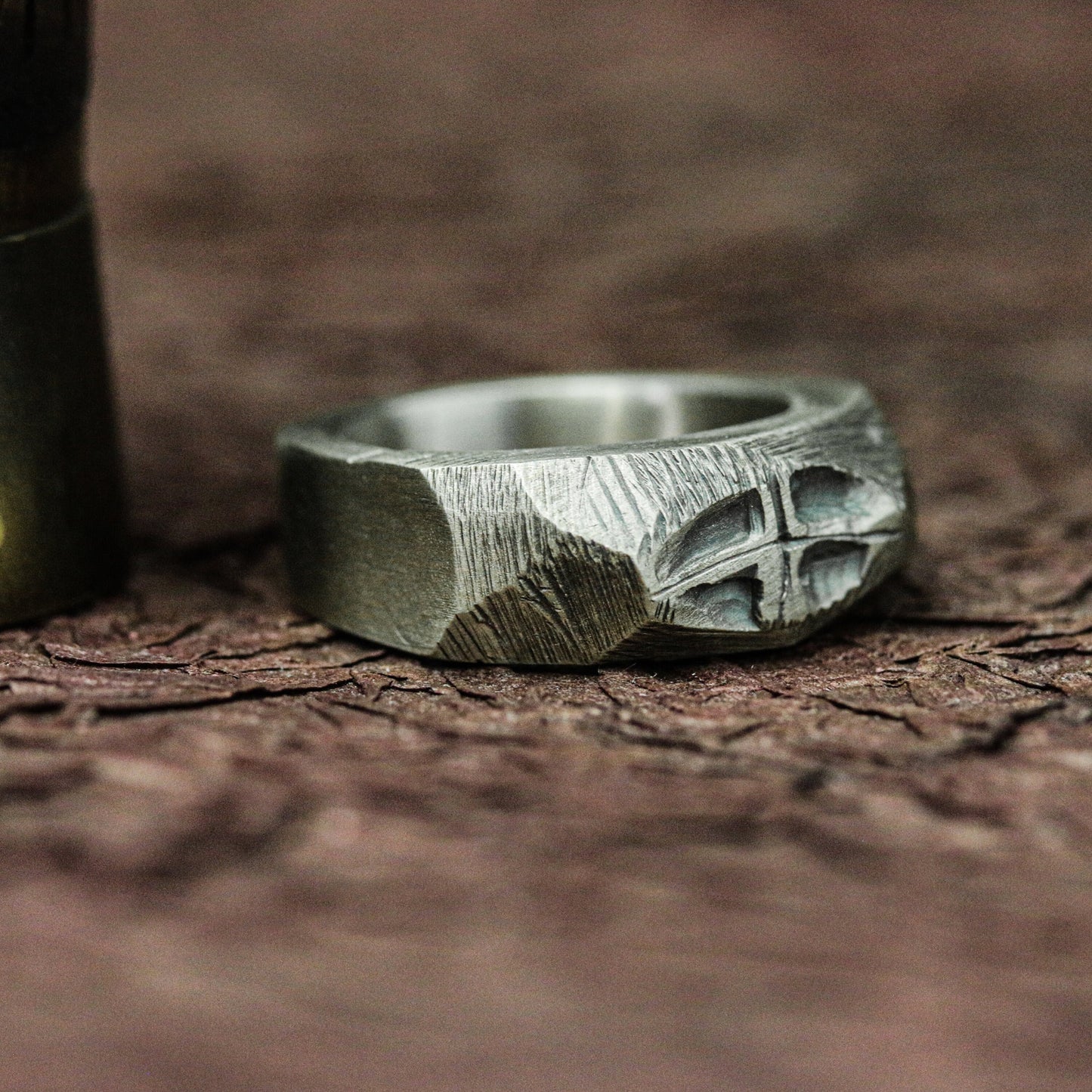 Solar Burst 925 Silver Handmade Ring ¨C Cosmic Engraved Pattern