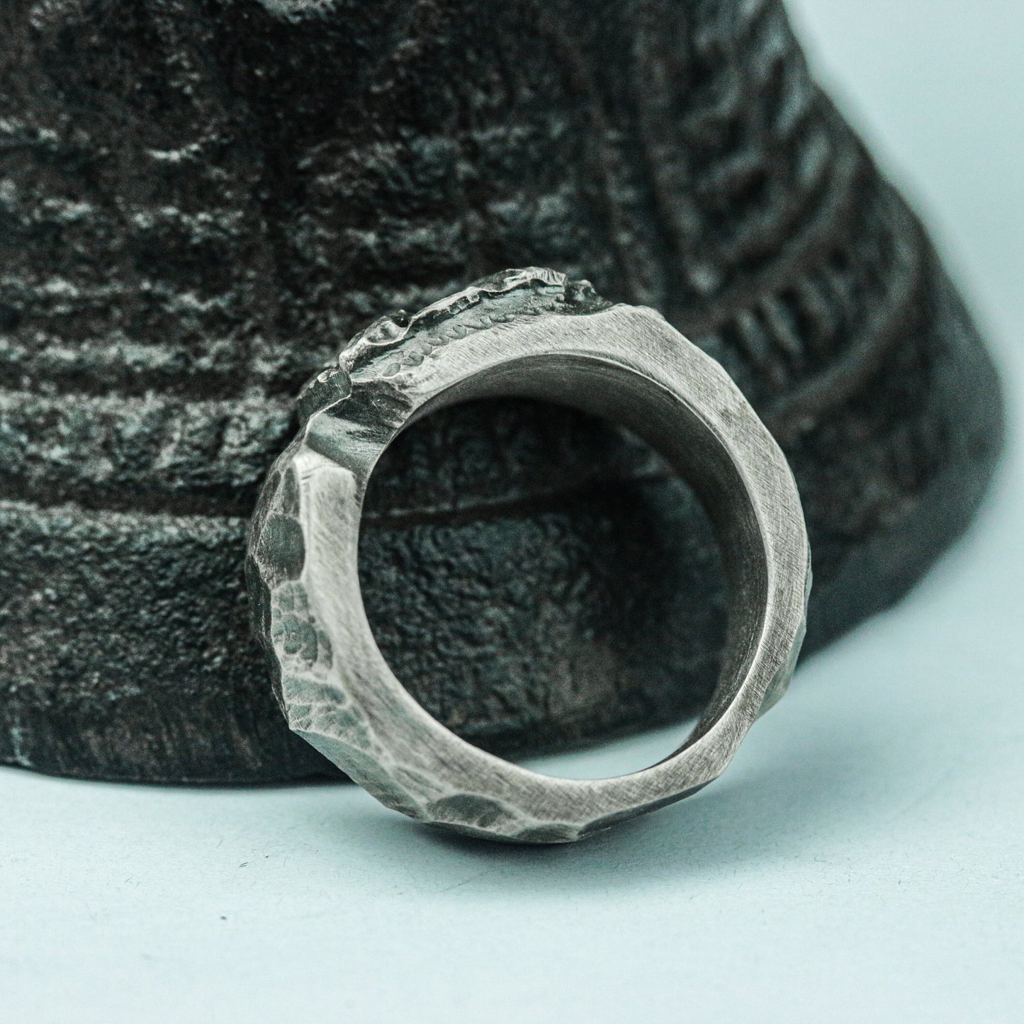 Cracked Relic 925 Silver Handmade Ring ¨C Gothic Weathered Design