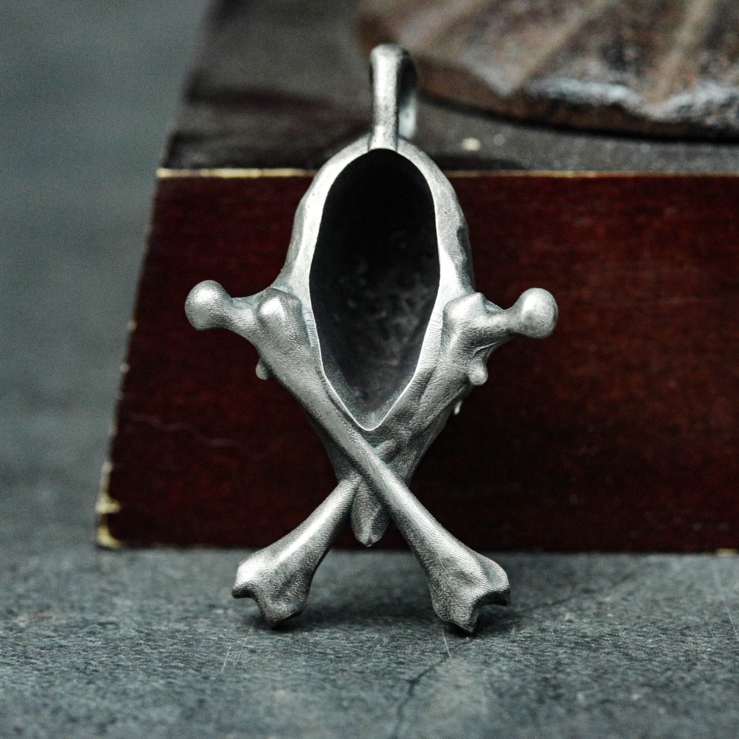 Screaming Skull Crossbones Pendant ¨C 925 Sterling Silver Handmade