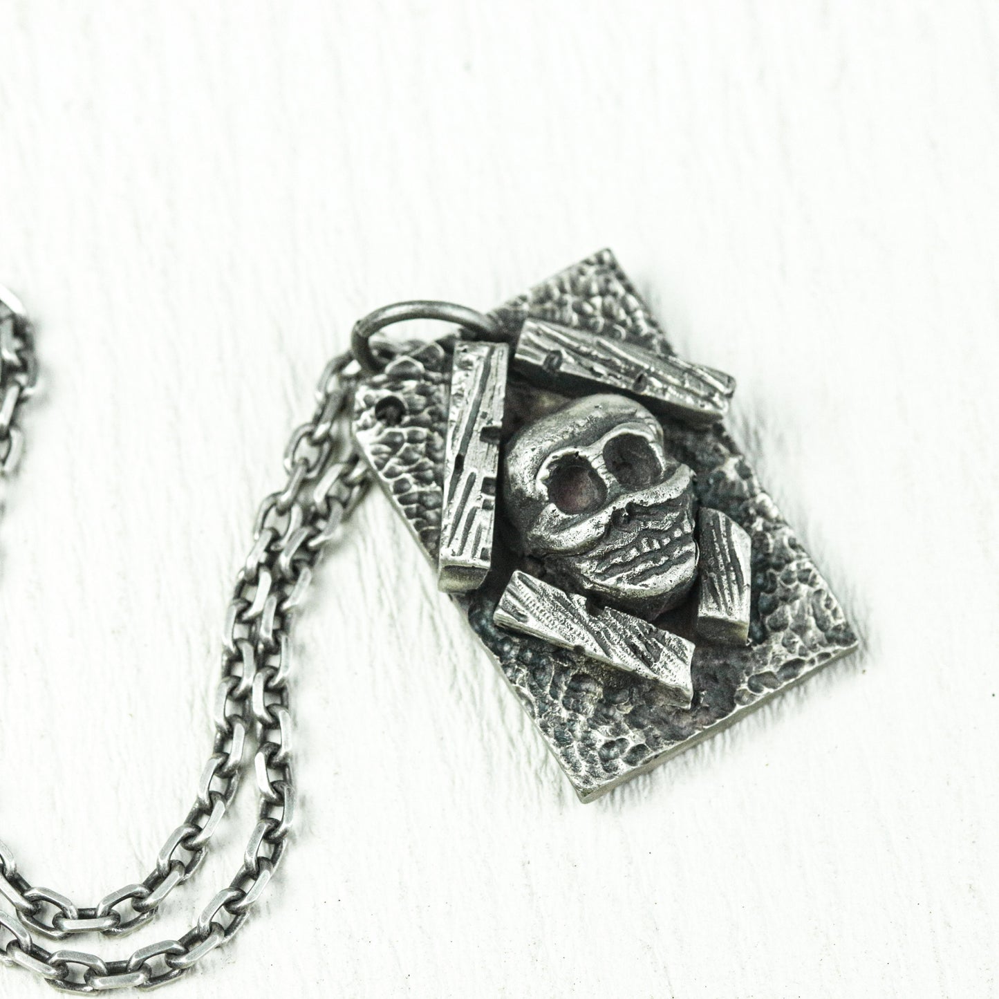 Buried Skull Relic Pendant - 925 Silver Handcrafted