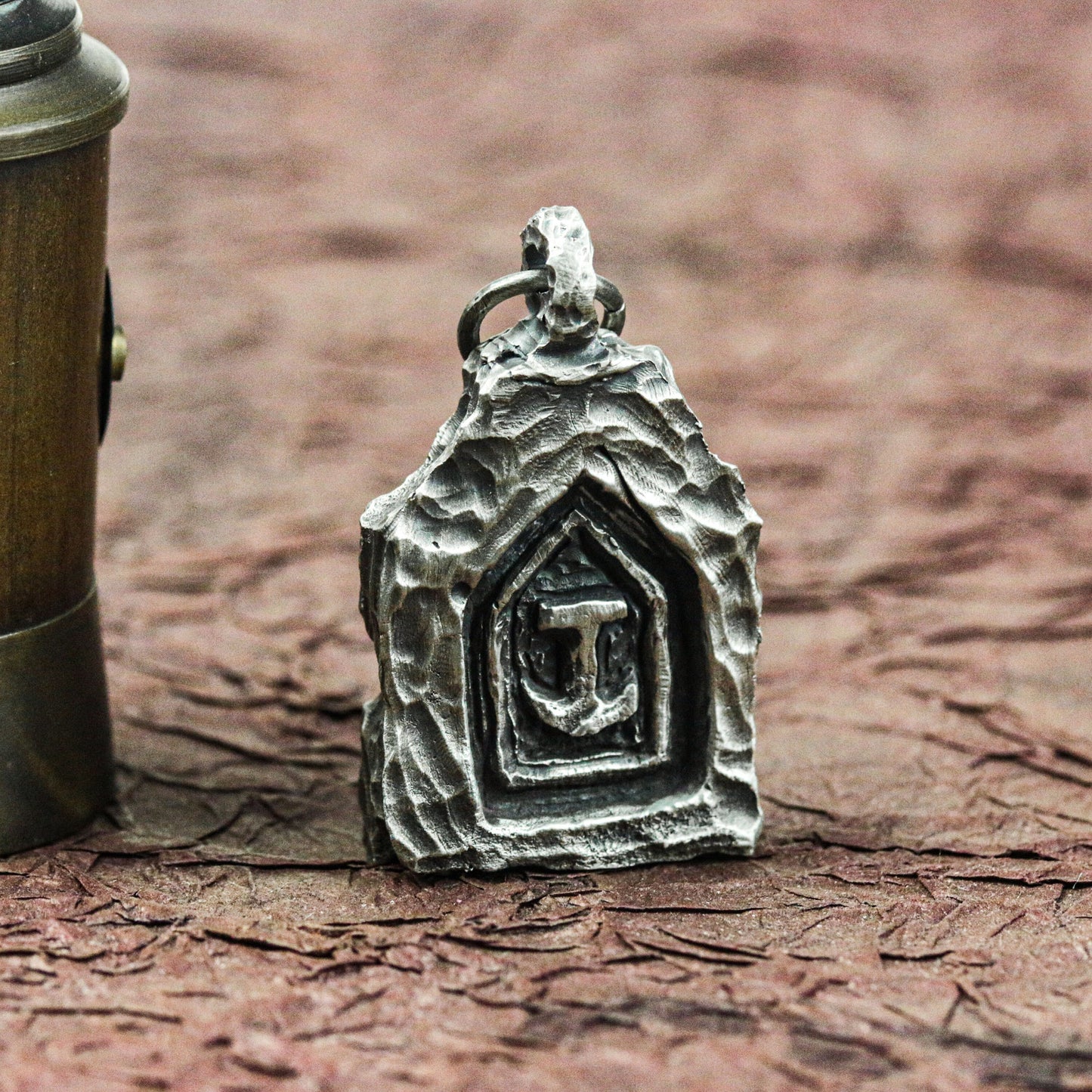 Gothic Cathedral Window Pendant - Artisan Crafted in 925 Silver