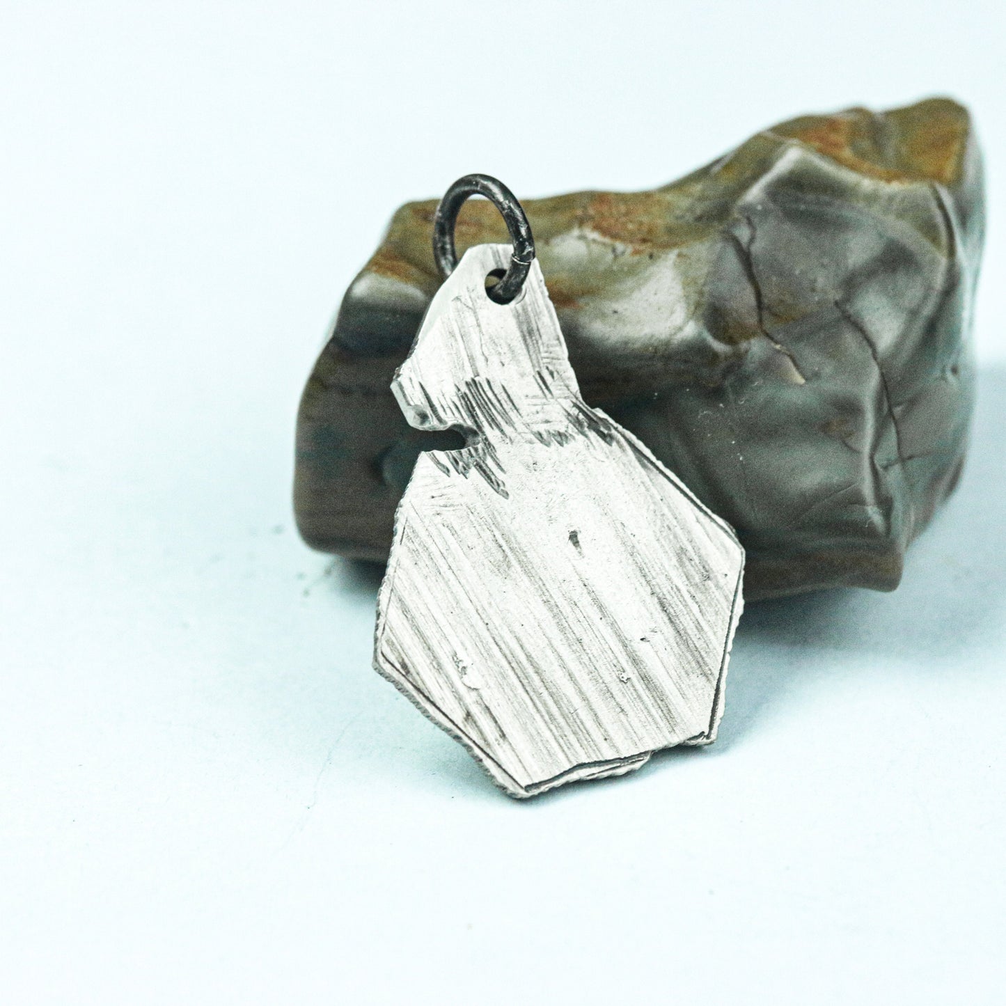 Knight¡¯s Valor Shield Pendant - Handcrafted in 925 Silver