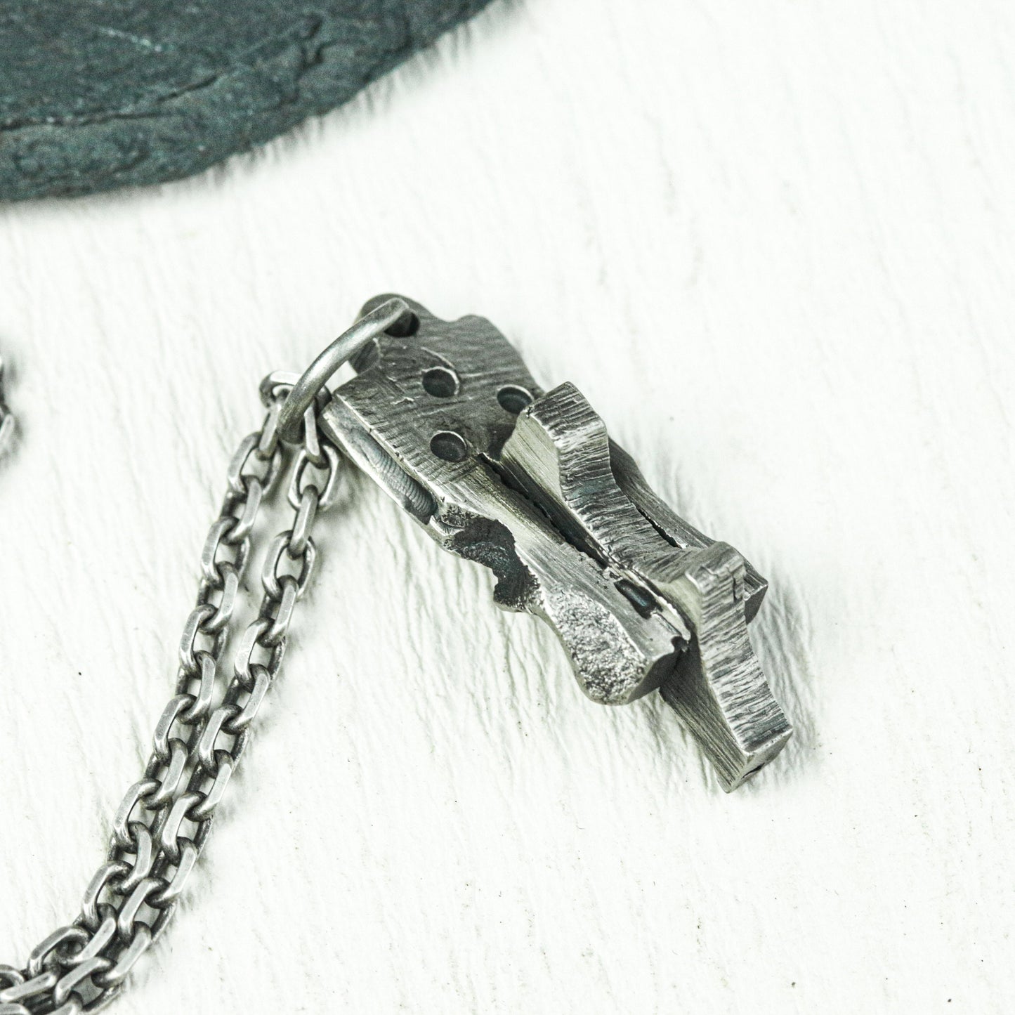 Crossed Daggers Warrior Pendant - Artisan Crafted in 925 Silver