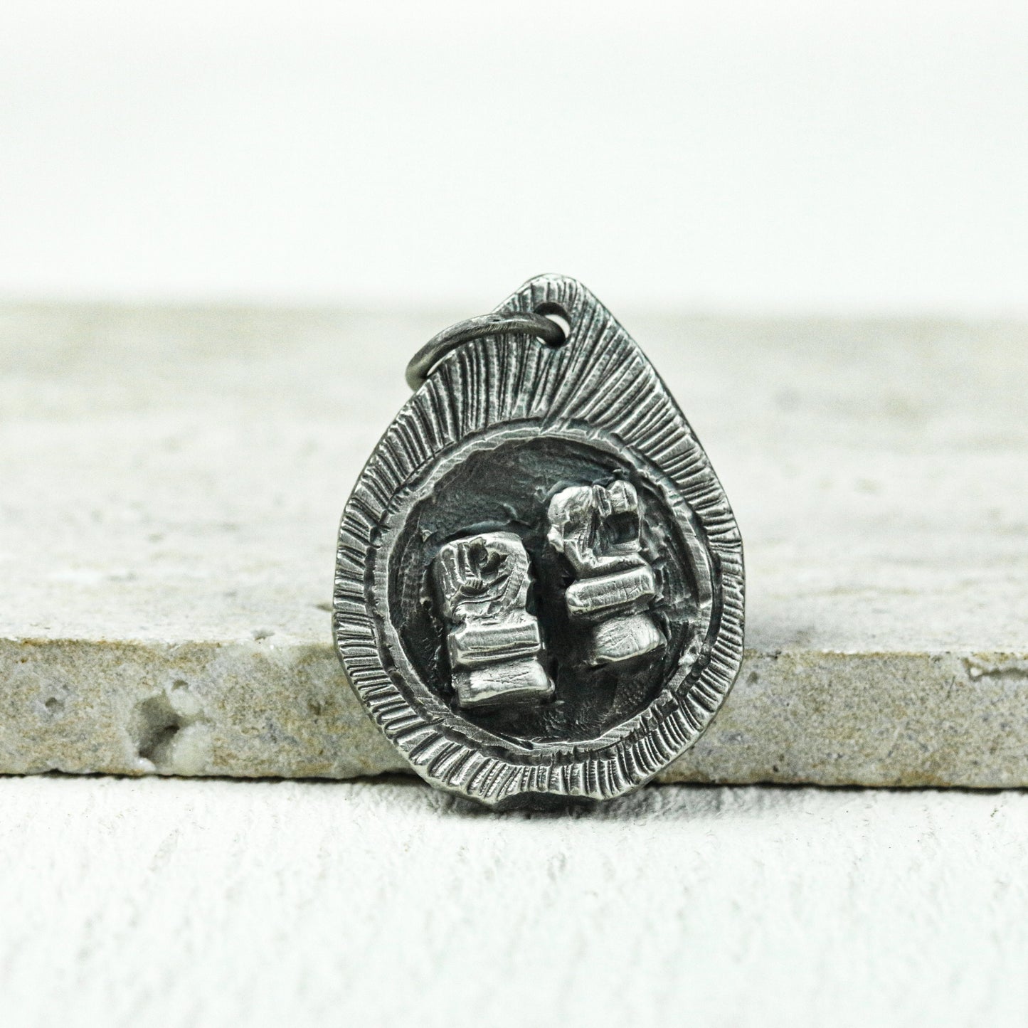 Pharaoh¡¯s Mask Egyptian Amulet - Handcrafted in 925 Silver
