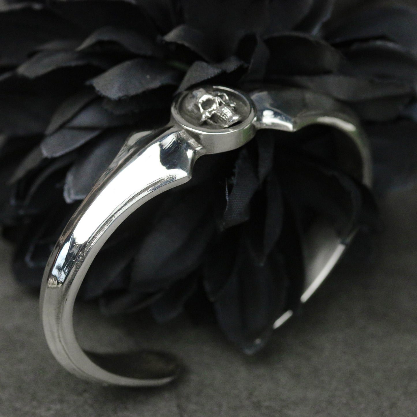 Stamp Skull Bracelet - 925 Silver Handmade