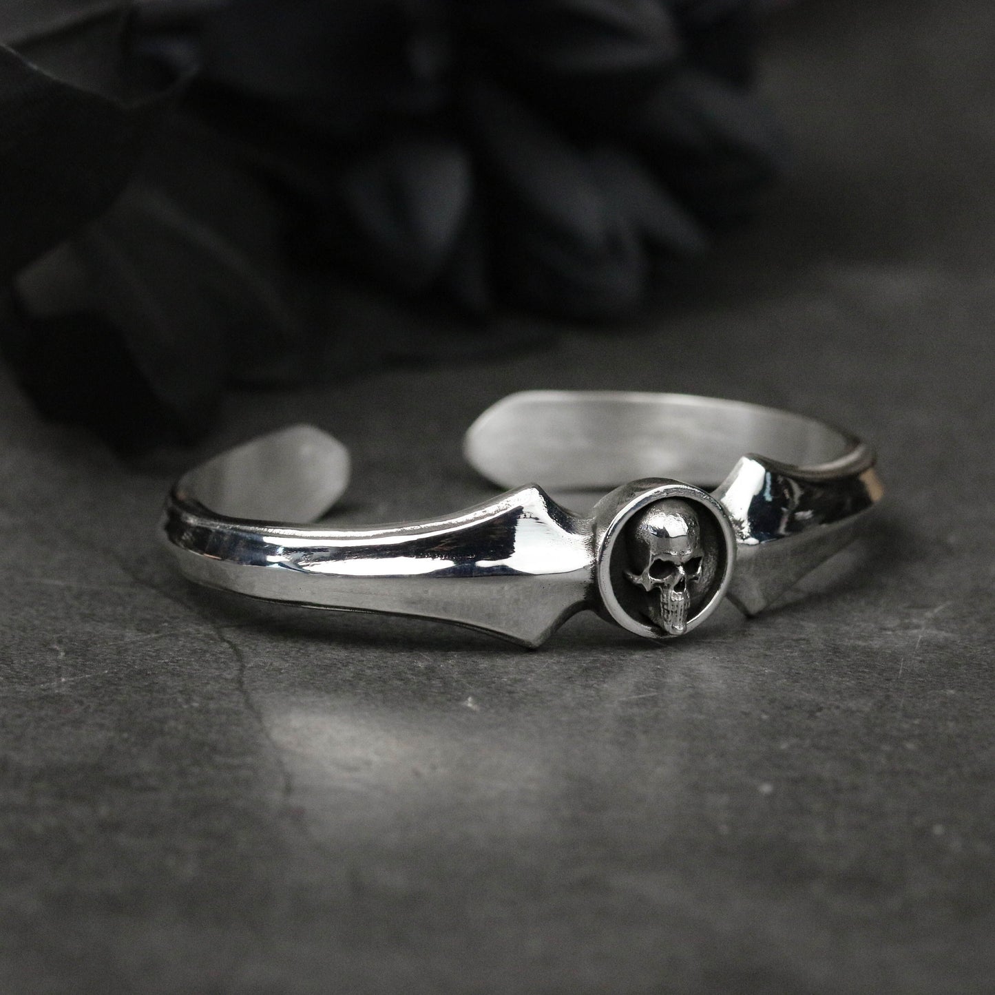 Stamp Skull Bracelet - 925 Silver Handmade