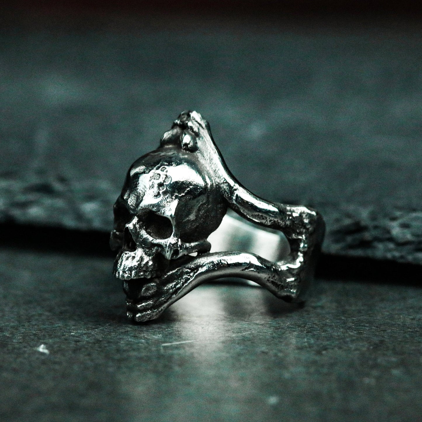 Skull Bite Ring - 925 Silver Handmade Edgy Design