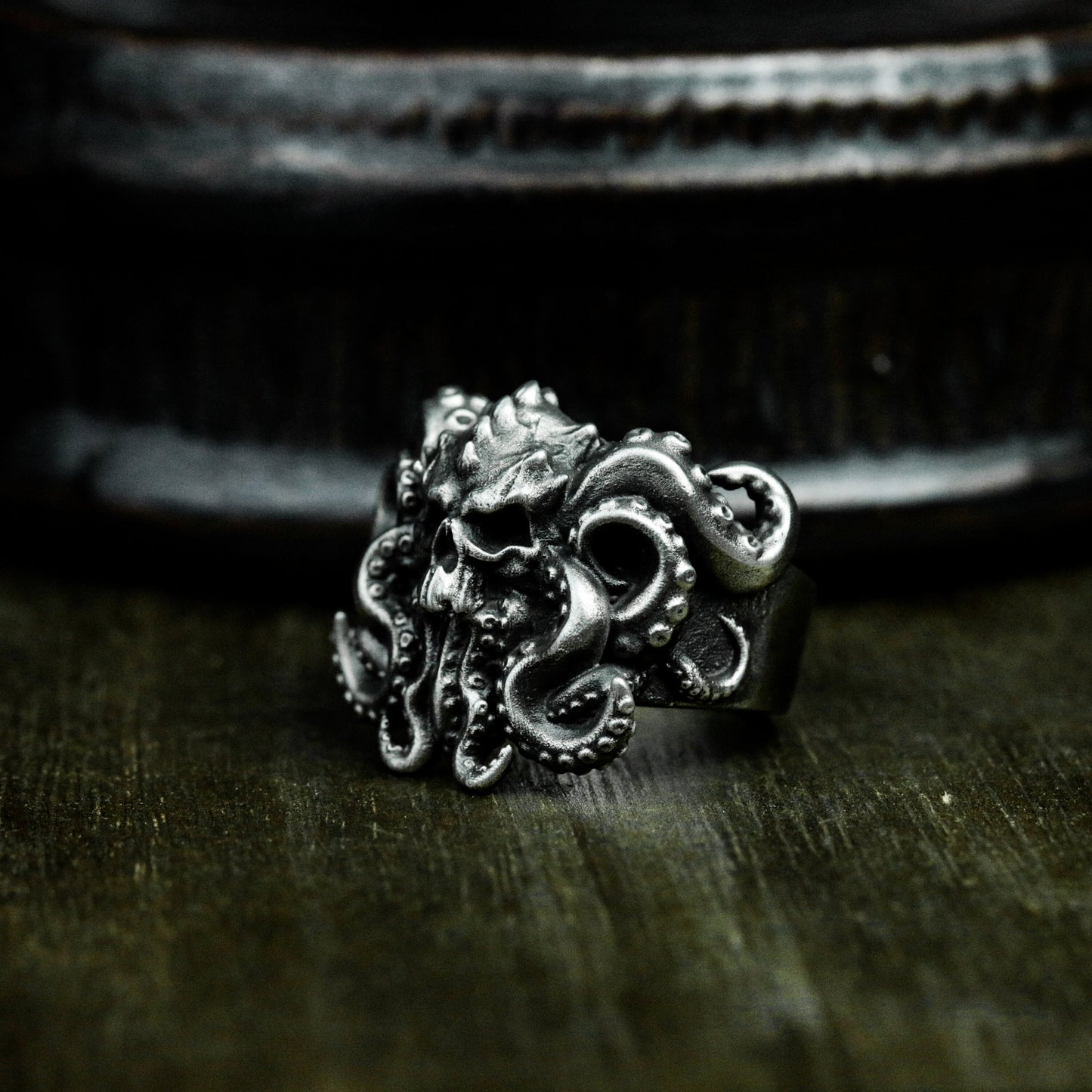 Octopus Tentacle Ring with Twisting Design ¨C 925 Sterling Silver Handmade