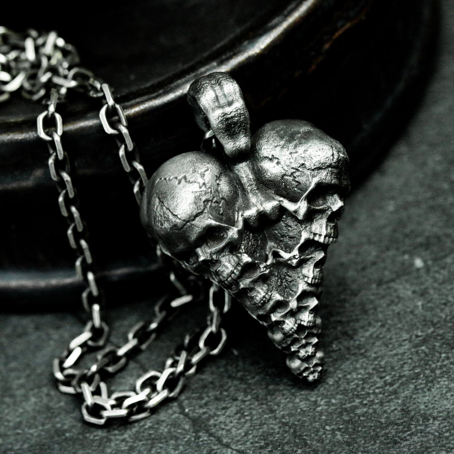 Cracked Heart Skull Pendant ¨C 925 Sterling Silver Handmade