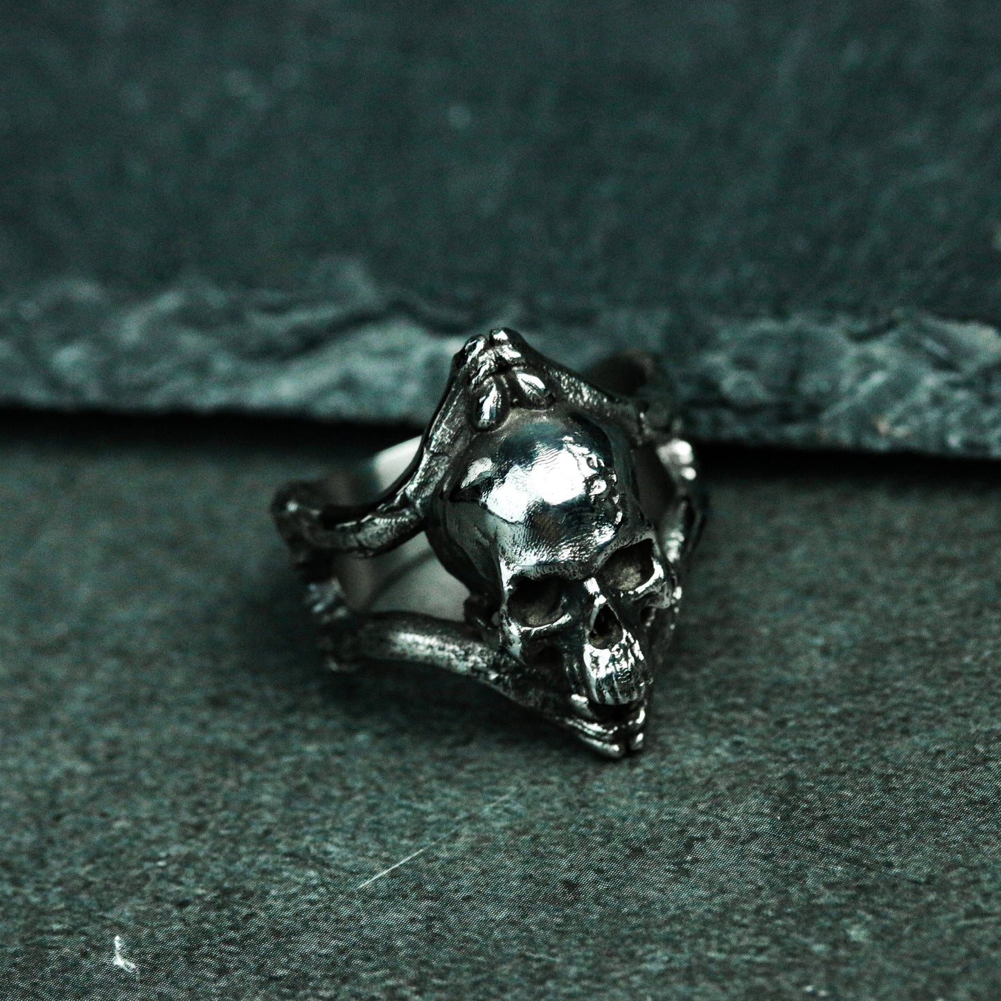 Skull Bite Ring - 925 Silver Handmade Edgy Design