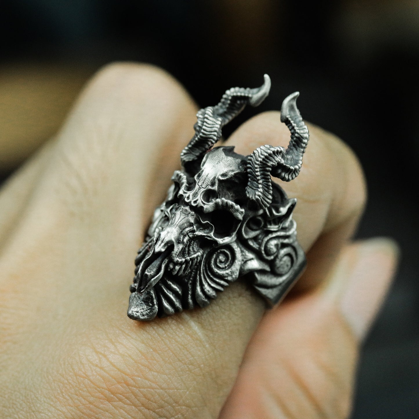 Horned Demon Goat Ring with Carved Flames ¨C 925 Sterling Silver Handmade