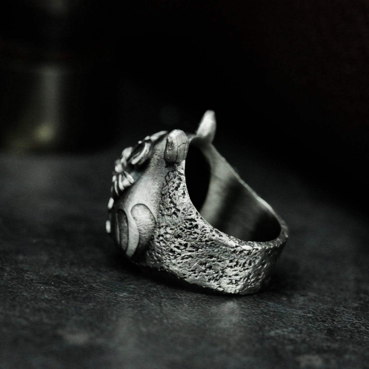 Lucky Pig Ring with Floral Patterns ¨C 925 Sterling Silver Handmade