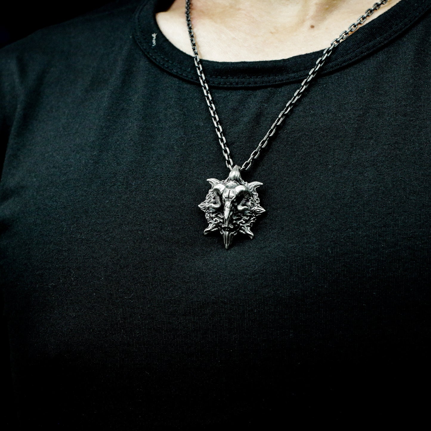 Ram Skull Pendant with Stylized Flames ¨C 925 Sterling Silver Handmade