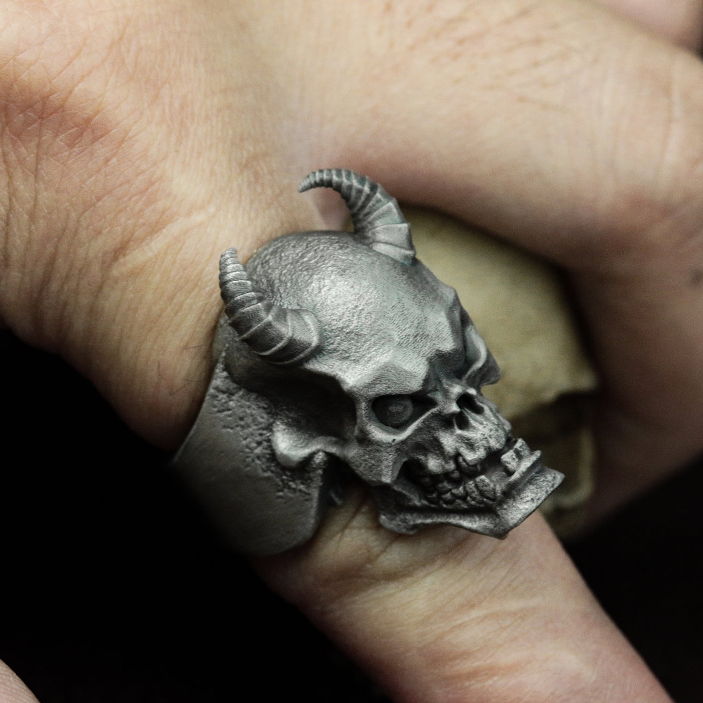Demon Skull Ring with Horns and Fangs ¨C 925 Sterling Silver Handmade