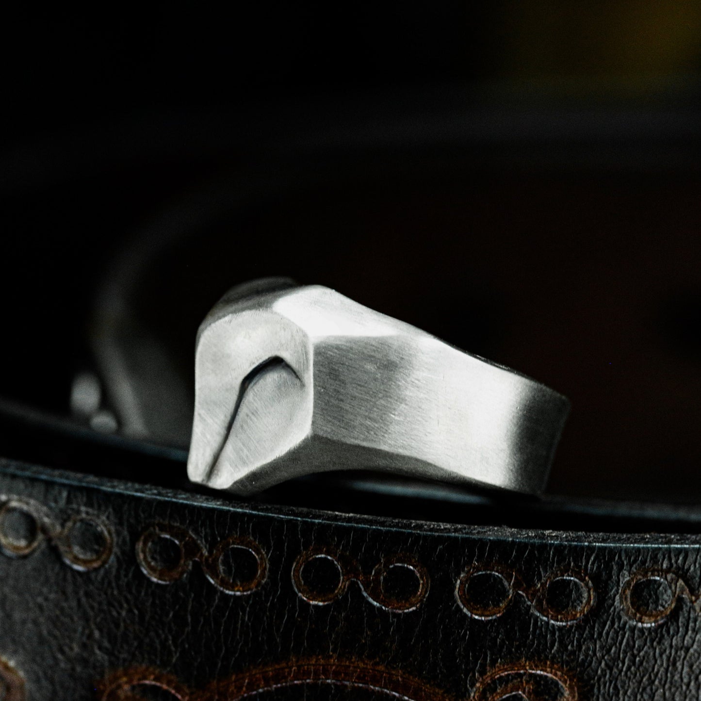 Warrior Mask Ring with Bold Lines - 925 Sterling Silver Handmade