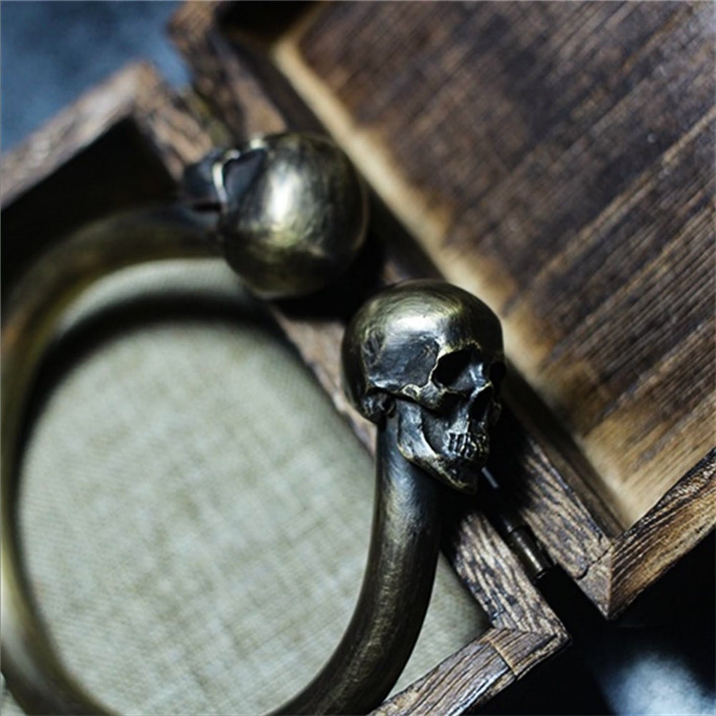Twin Skull Torque Bracelet ¨C 925 Sterling Silver Handmade