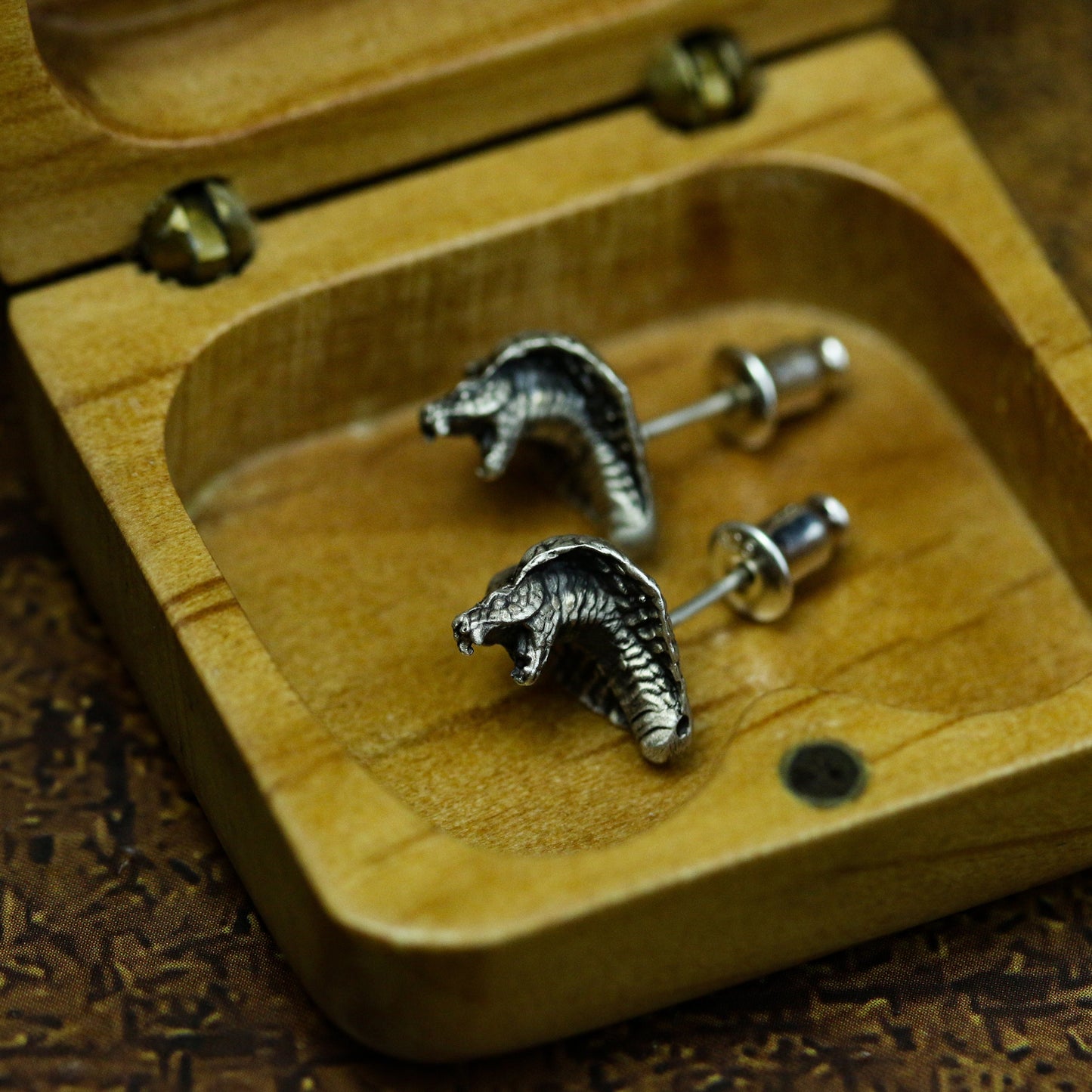 Cobra Head Stud Earrings ¨C 925 Sterling Silver Handmade