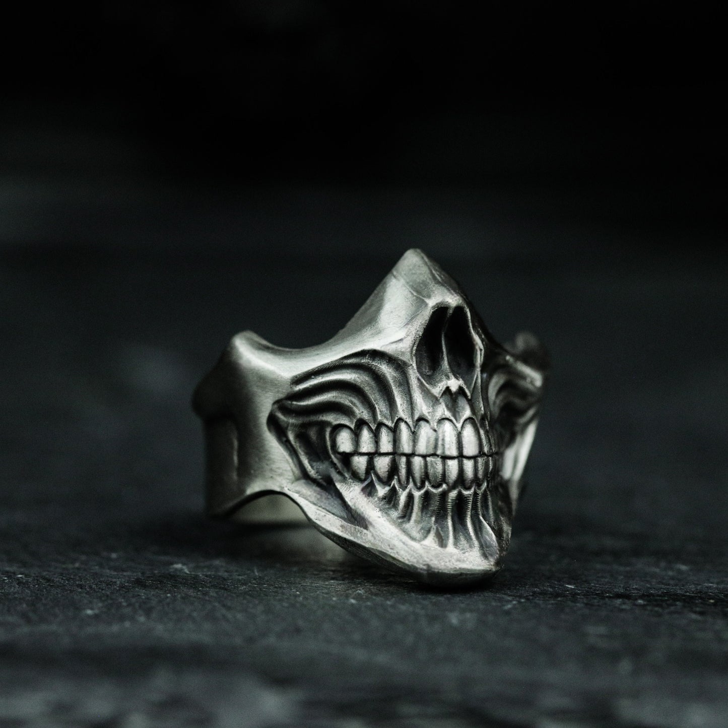 Split Grin Skull Ring ¨C Handmade 925 Silver Sinister Bite Band