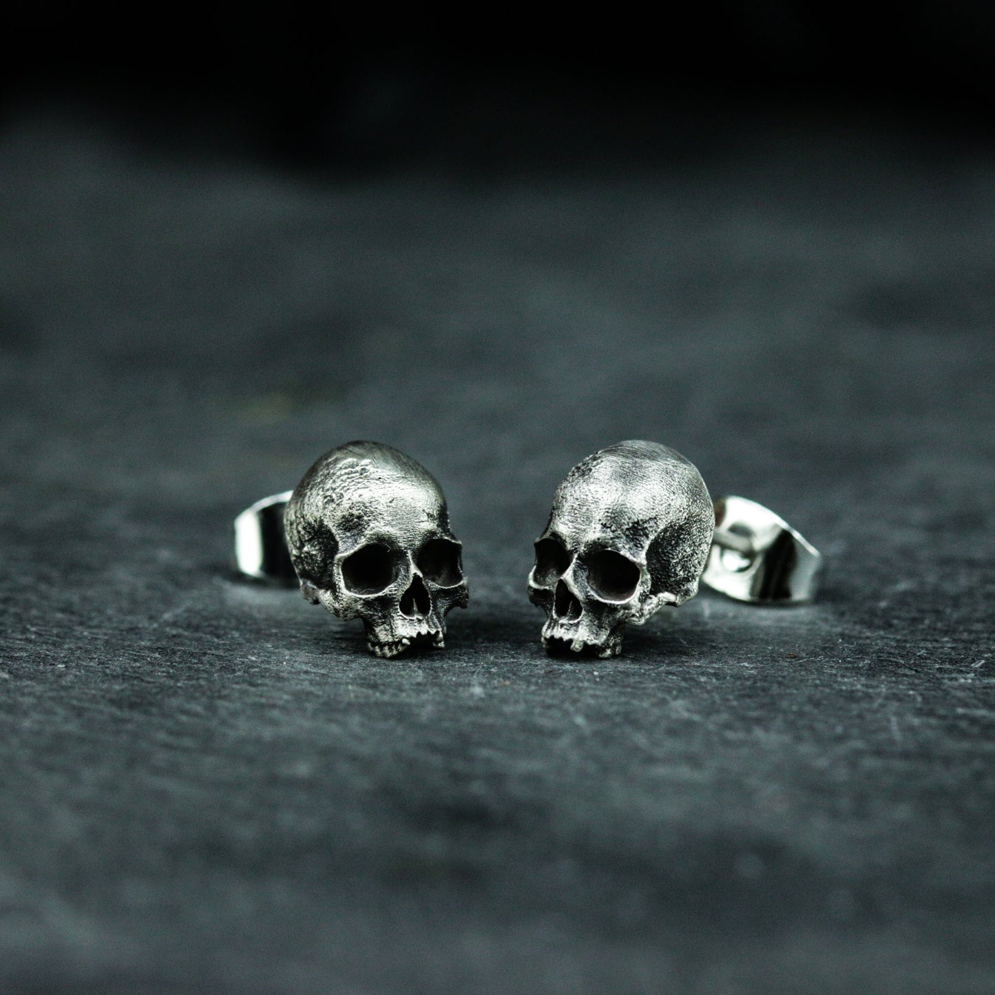 Mini Skull Stud Earrings ¨C Handmade 925 Silver Dark Gothic Earrings