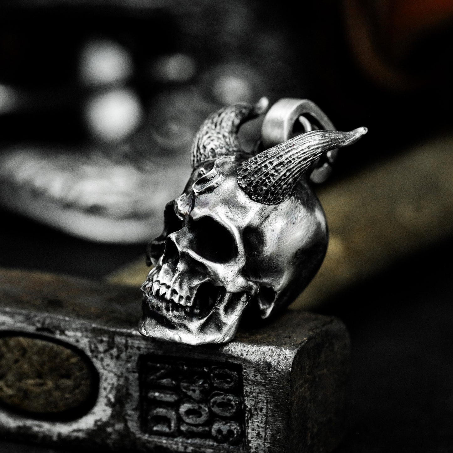 Hanging Demon Skull Pendant with Chain Suspension ¨C 925 Sterling Silver Handmade