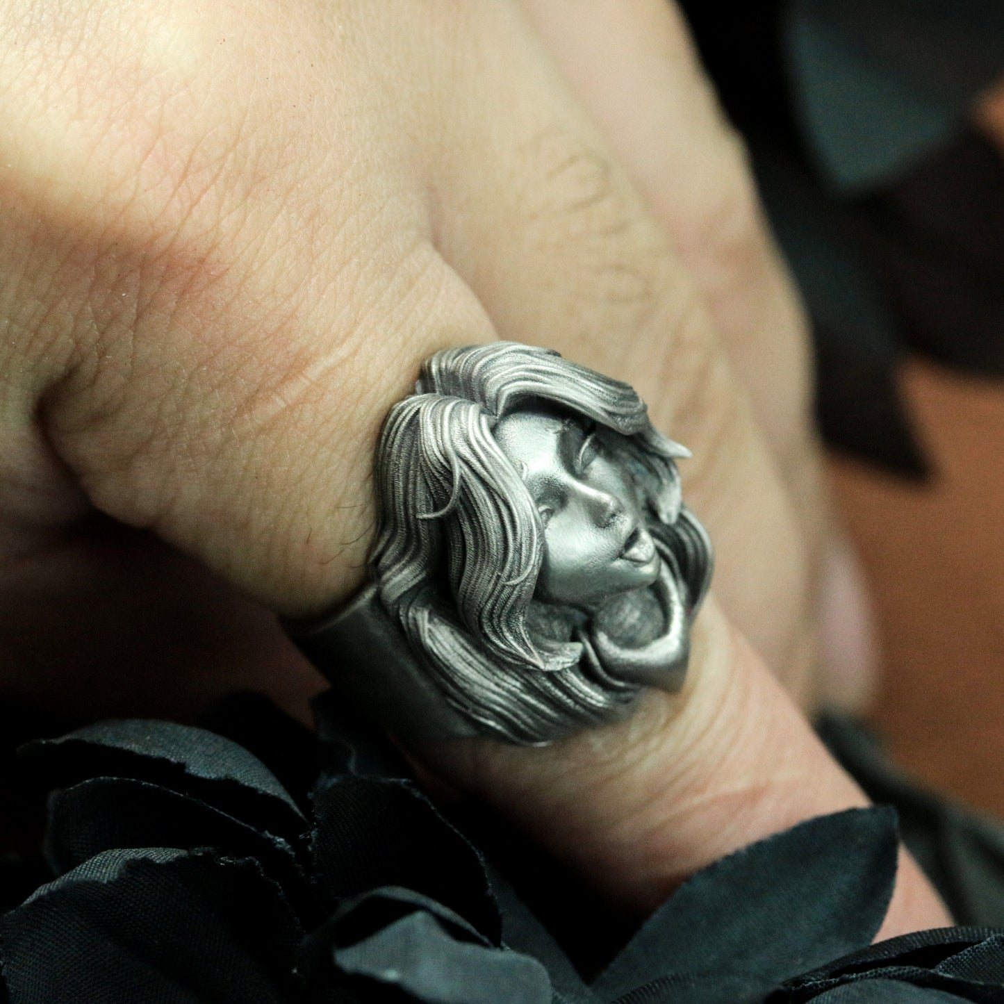 Blowing Woman Ring ¨C 925 Silver Handmade