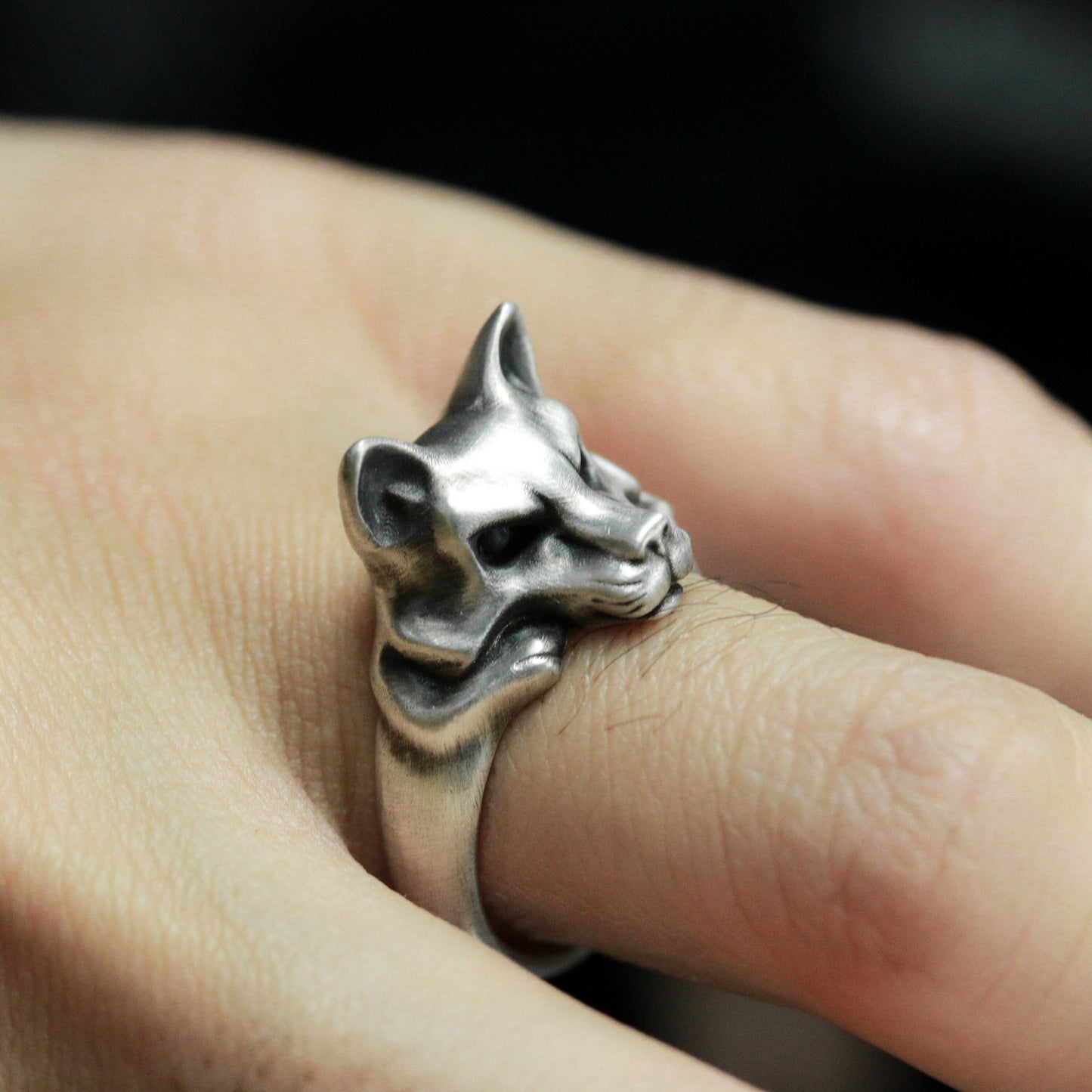 Wolf Skull Ring with Minimalist Form ¨C 925 Sterling Silver Handmade