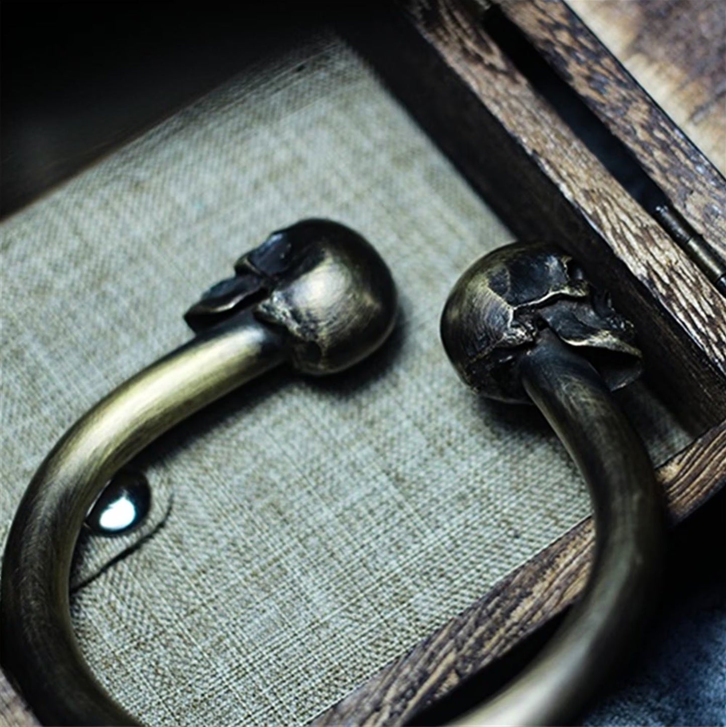 Twin Skull Torque Bracelet ¨C 925 Sterling Silver Handmade