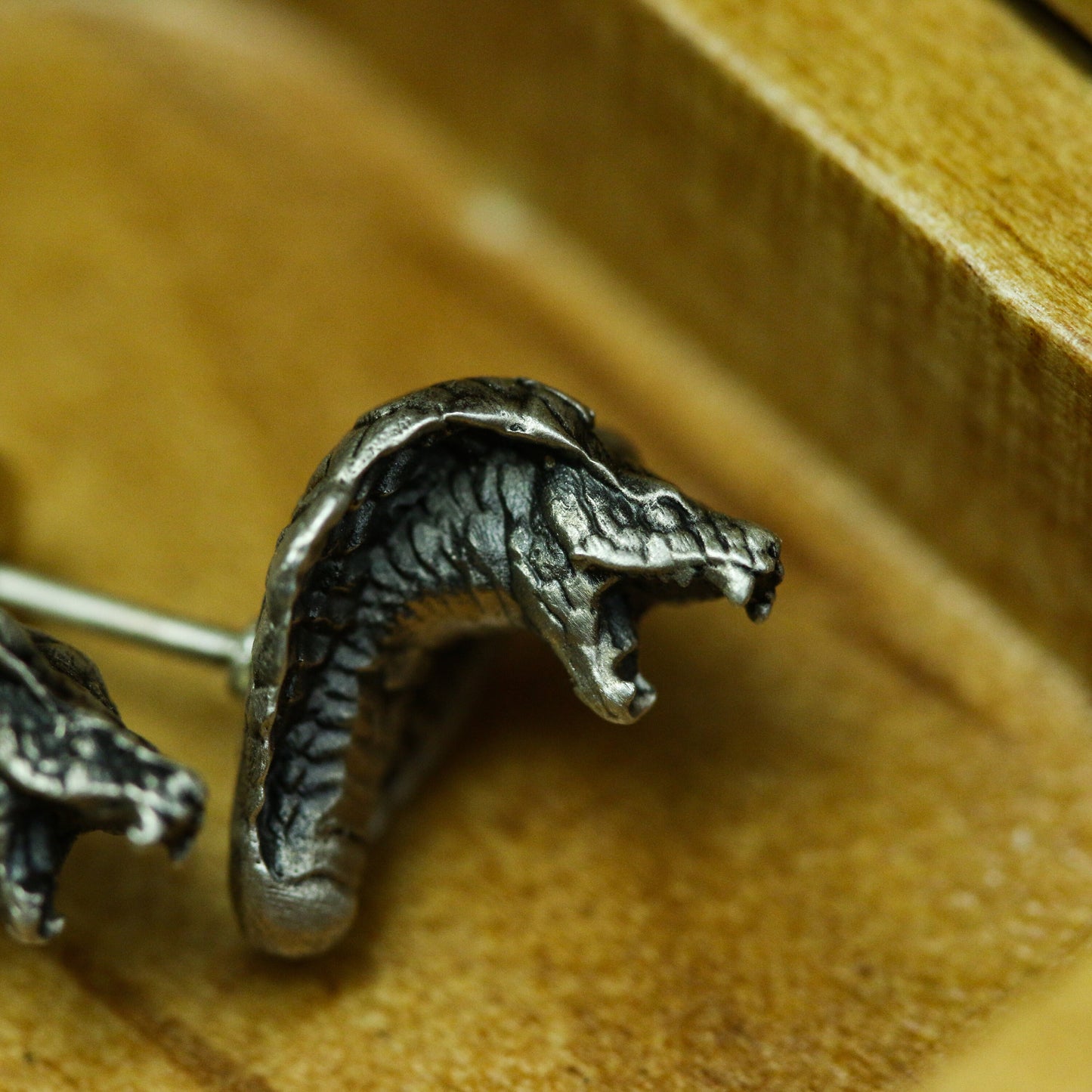 Cobra Head Stud Earrings ¨C 925 Sterling Silver Handmade
