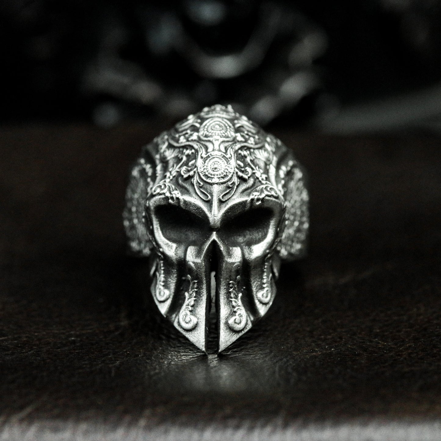 Knight Helmet Ring with Engraved Crest ¨C 925 Sterling Silver Handmade