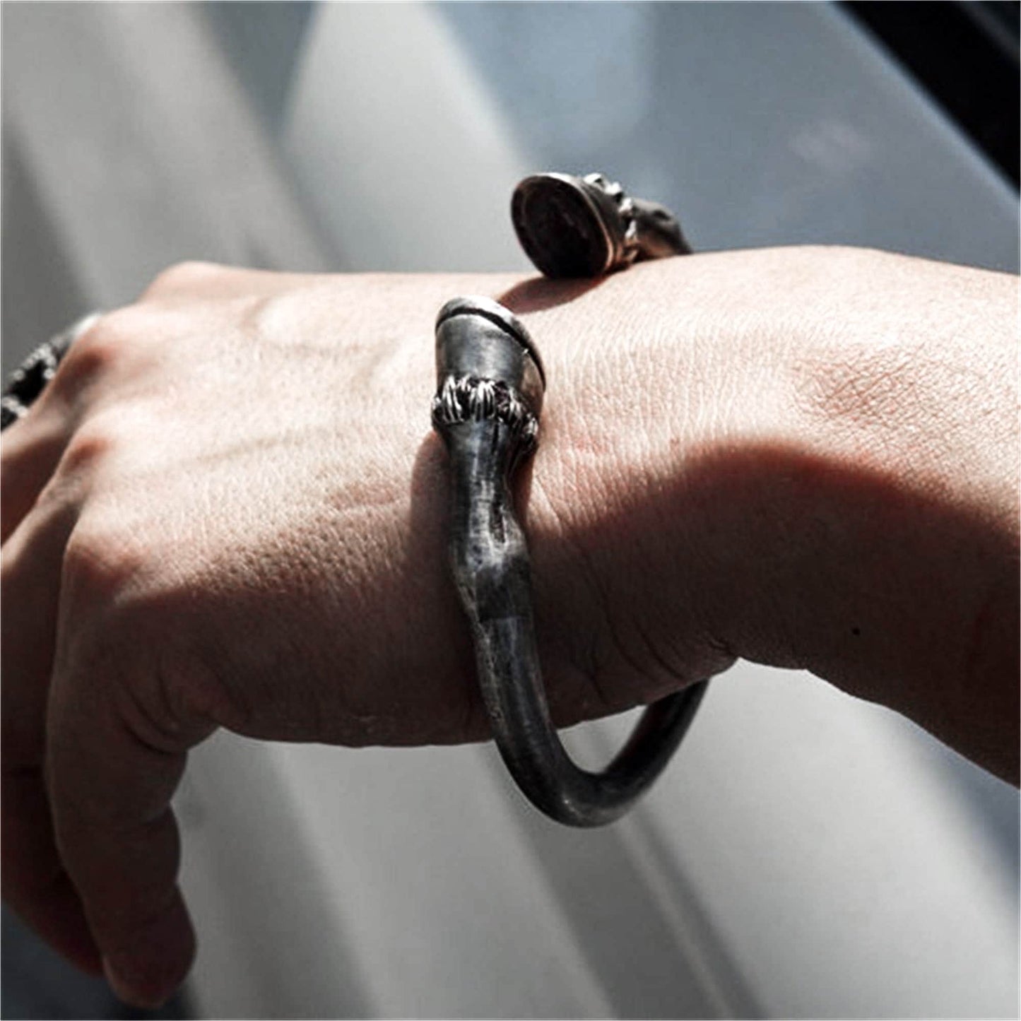 Bone Claw Bracelet ¨C Handmade 925 Silver Gothic Fang Cuff