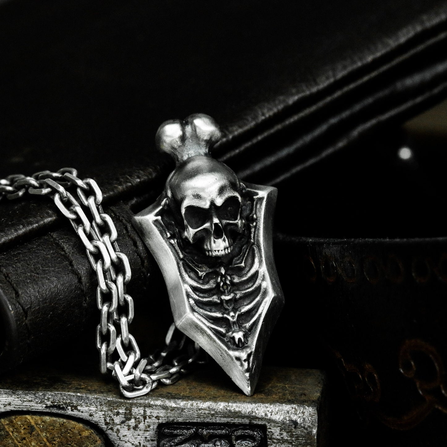 Blade Shield Skull Pendant ¨C Handmade 925 Silver Dark Armor Necklace
