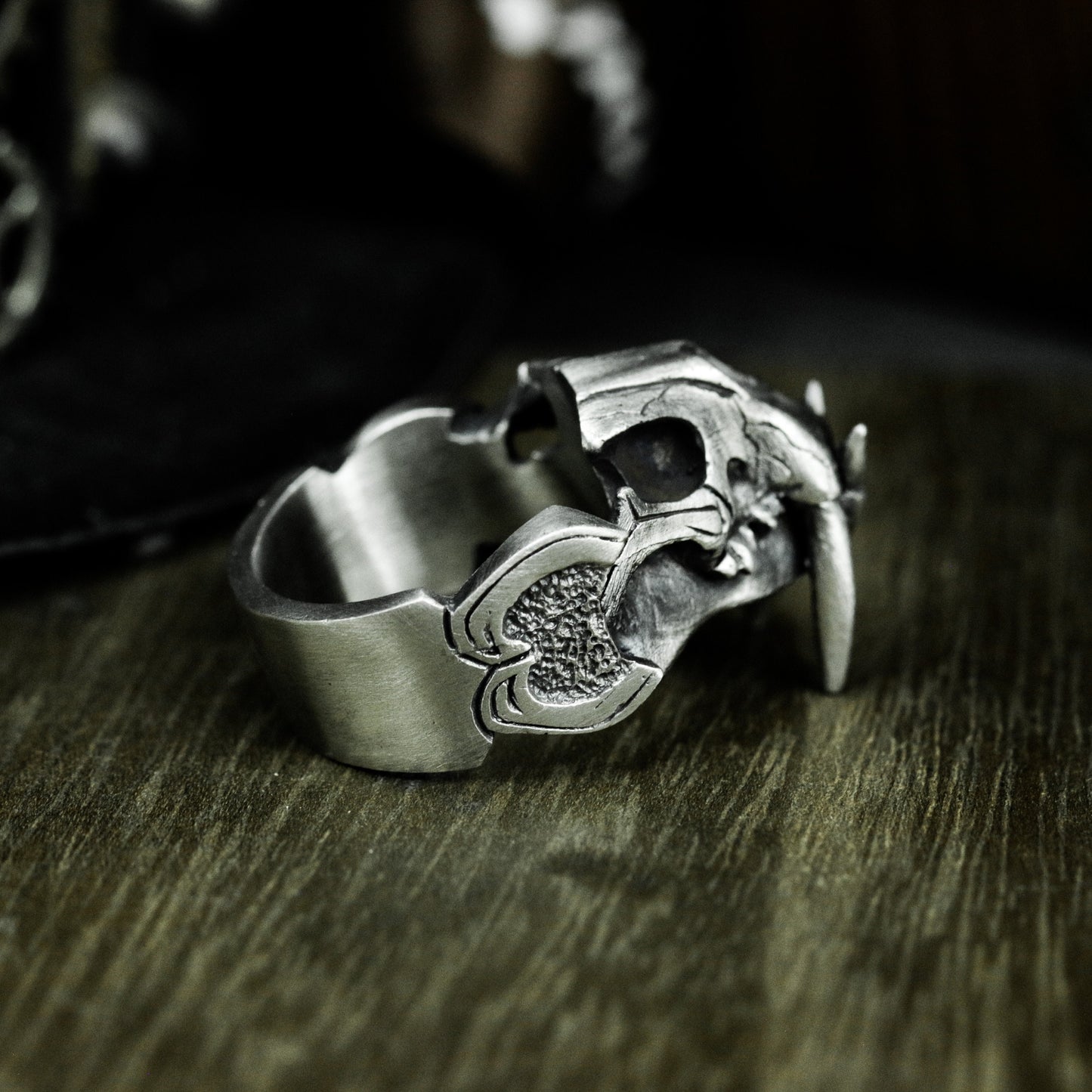 Saber-tooth Tiger Skull Ring - 925 Silver Handmade