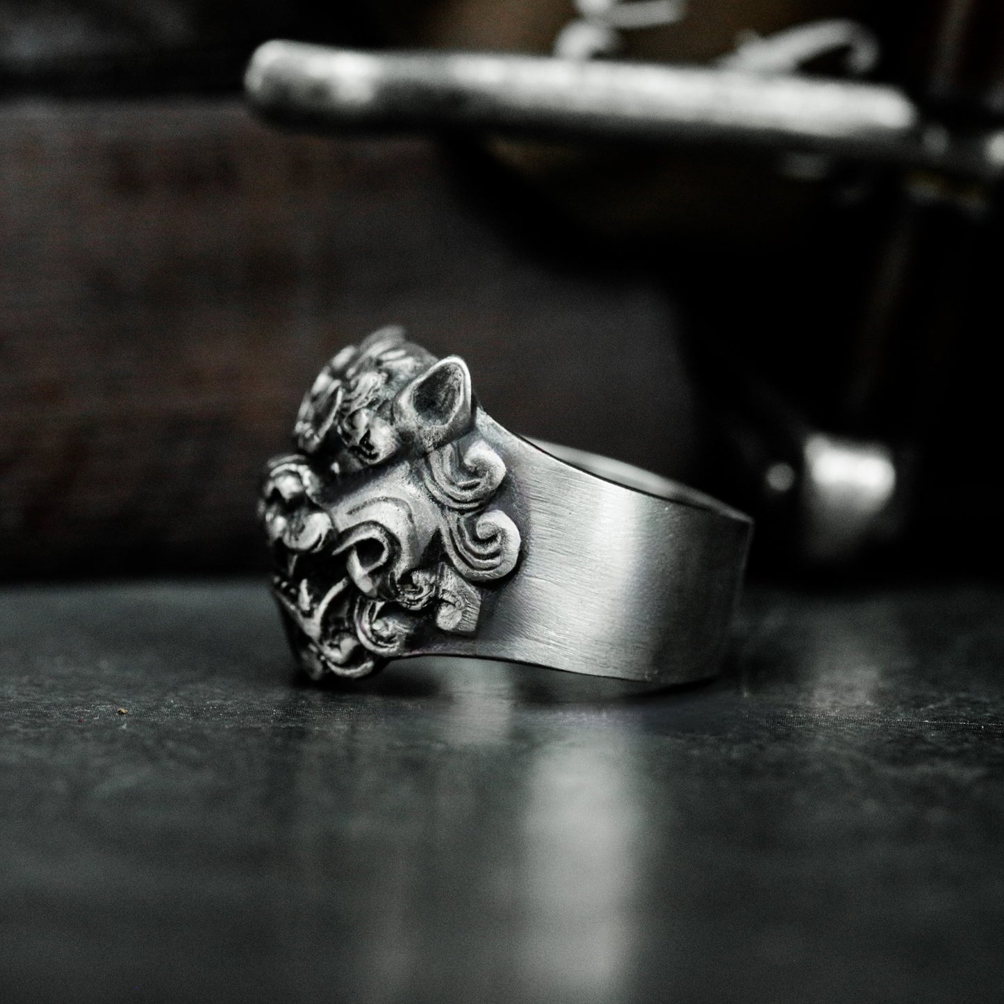 Lion Statue Ring ¨C Handmade 925 Silver Spiritual Beast Band
