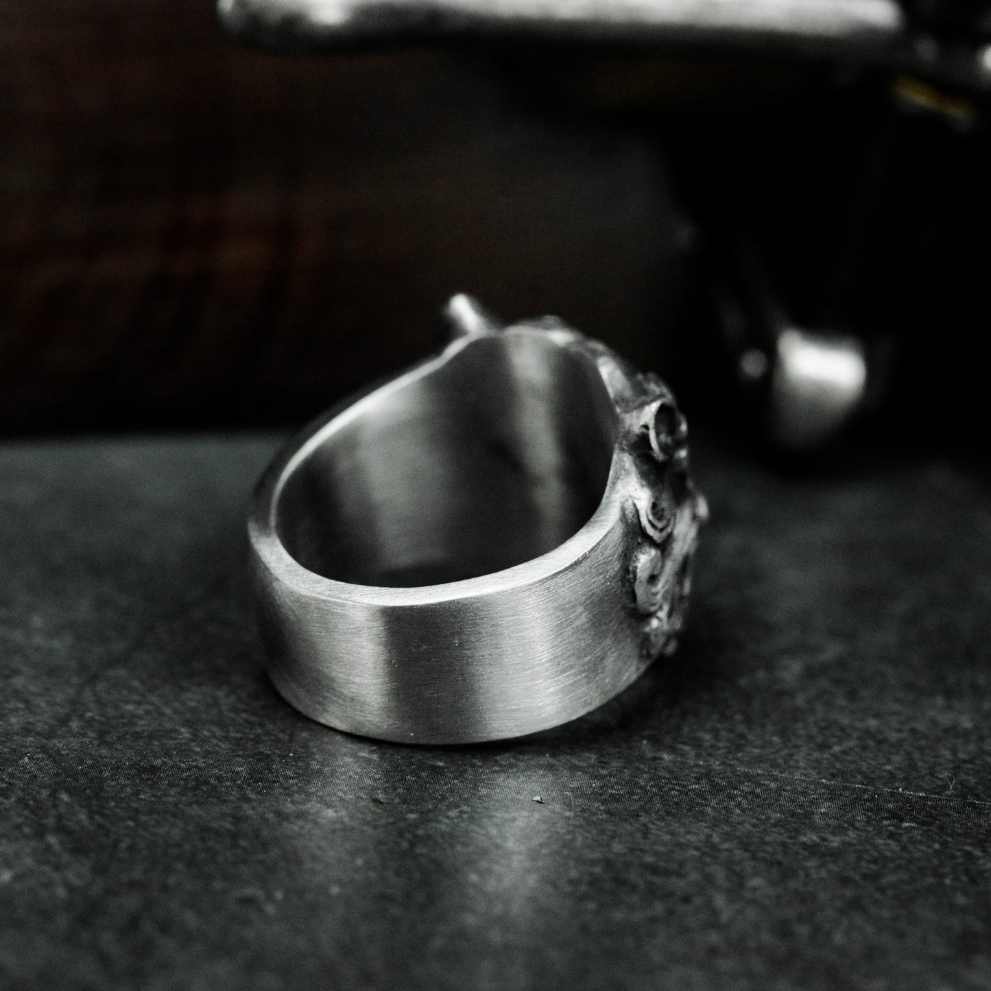 Lion Statue Ring ¨C Handmade 925 Silver Spiritual Beast Band