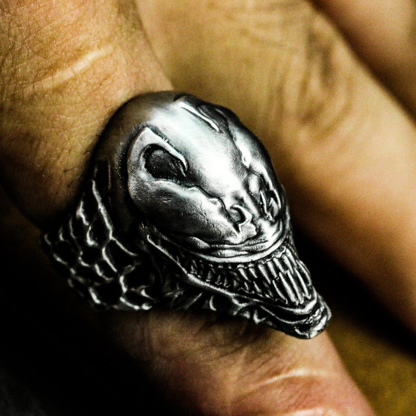 Venom Alien Skull Ring - 925 Silver Handmade
