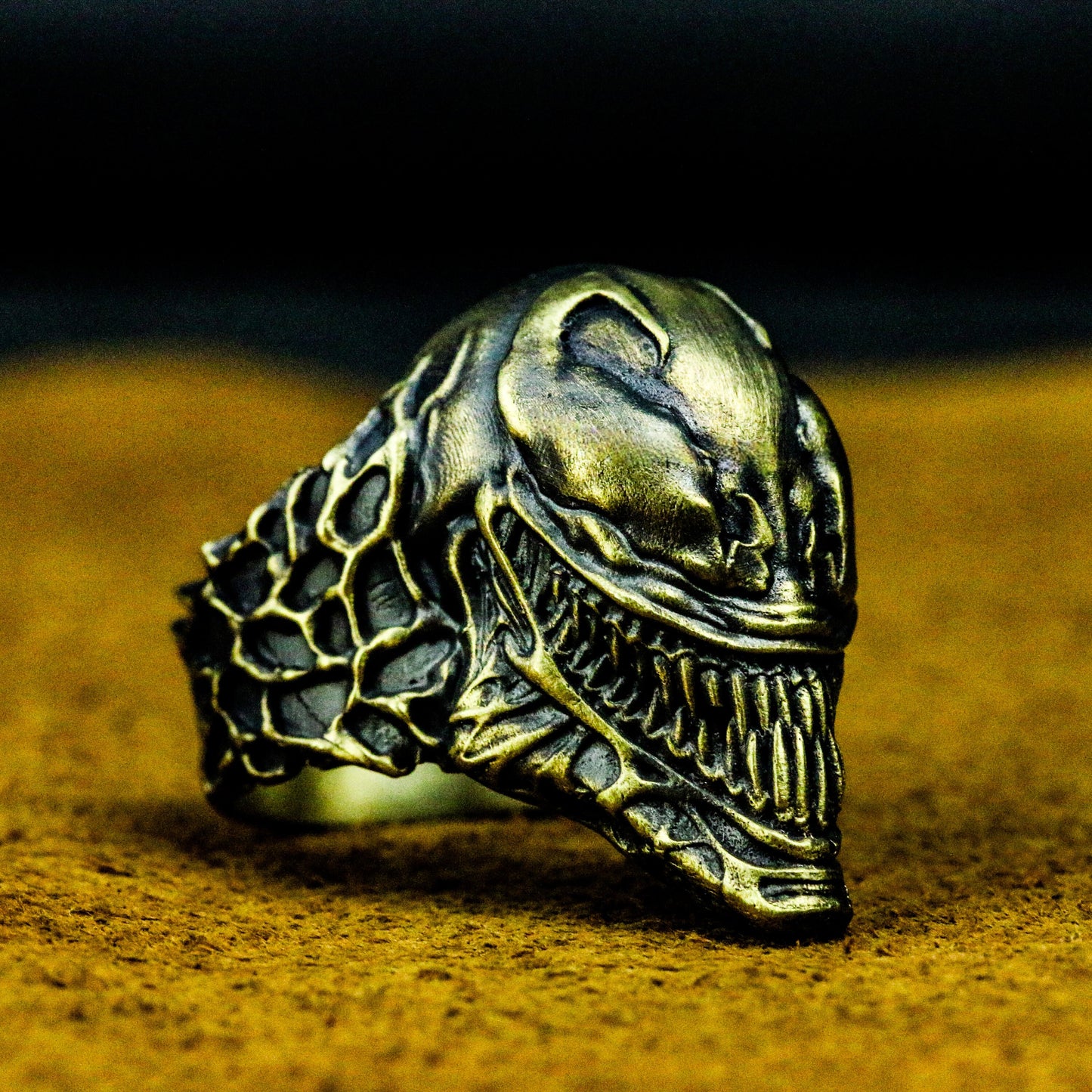 Venom Alien Skull Ring - 925 Silver Handmade