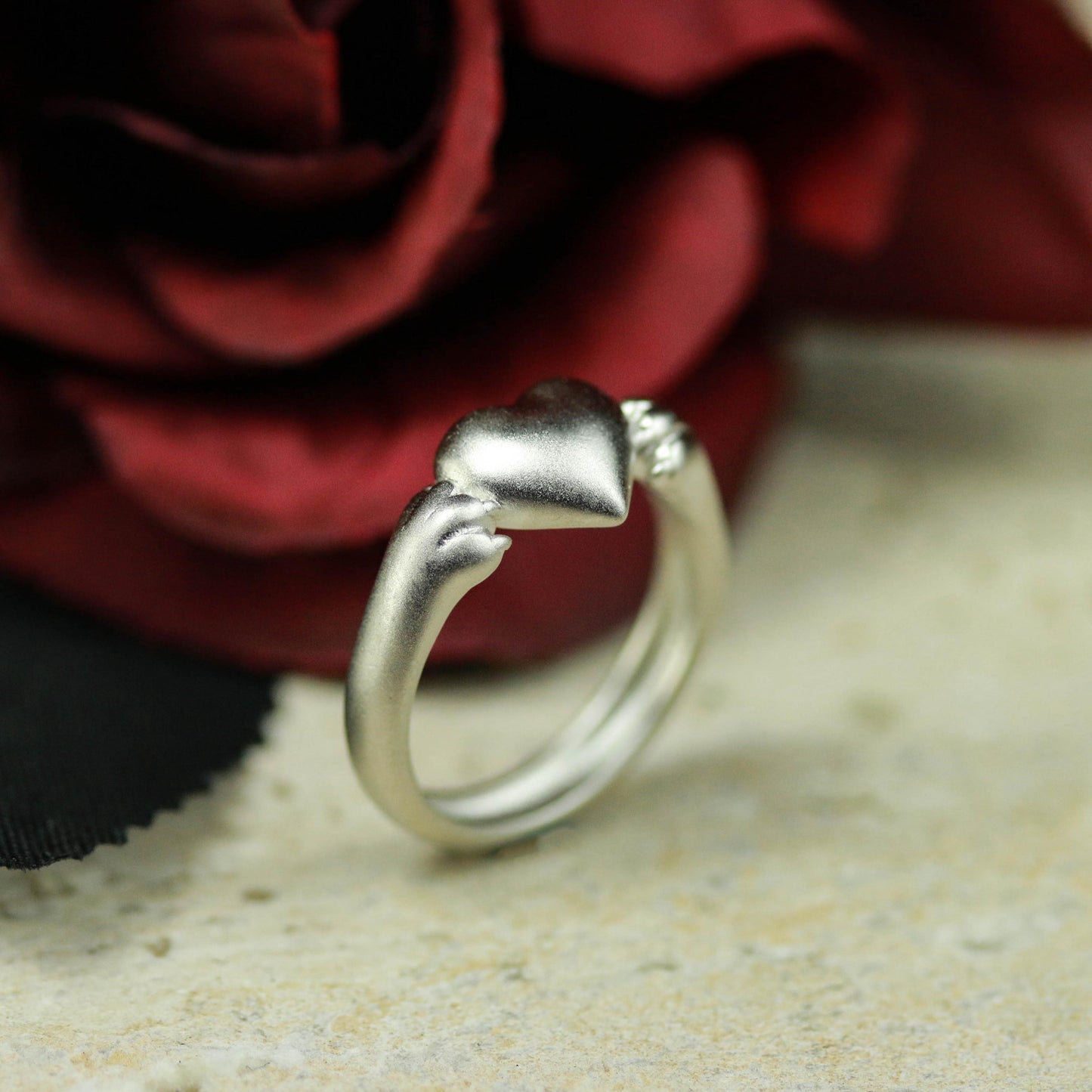 Heart Hug Ring with Paws ââ‚?925 Sterling Silver Handmade Animal-Inspired Jewelry