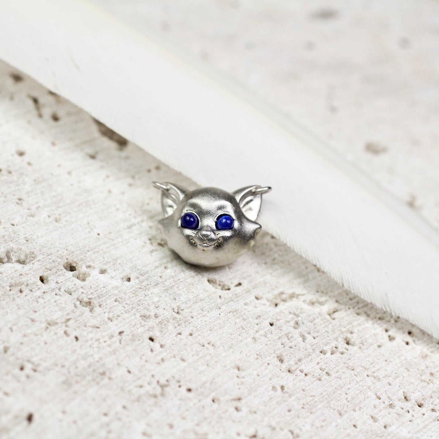 3D Cat Pendant - 925 Sterling Silver Handmade (Blue Eyes Available)