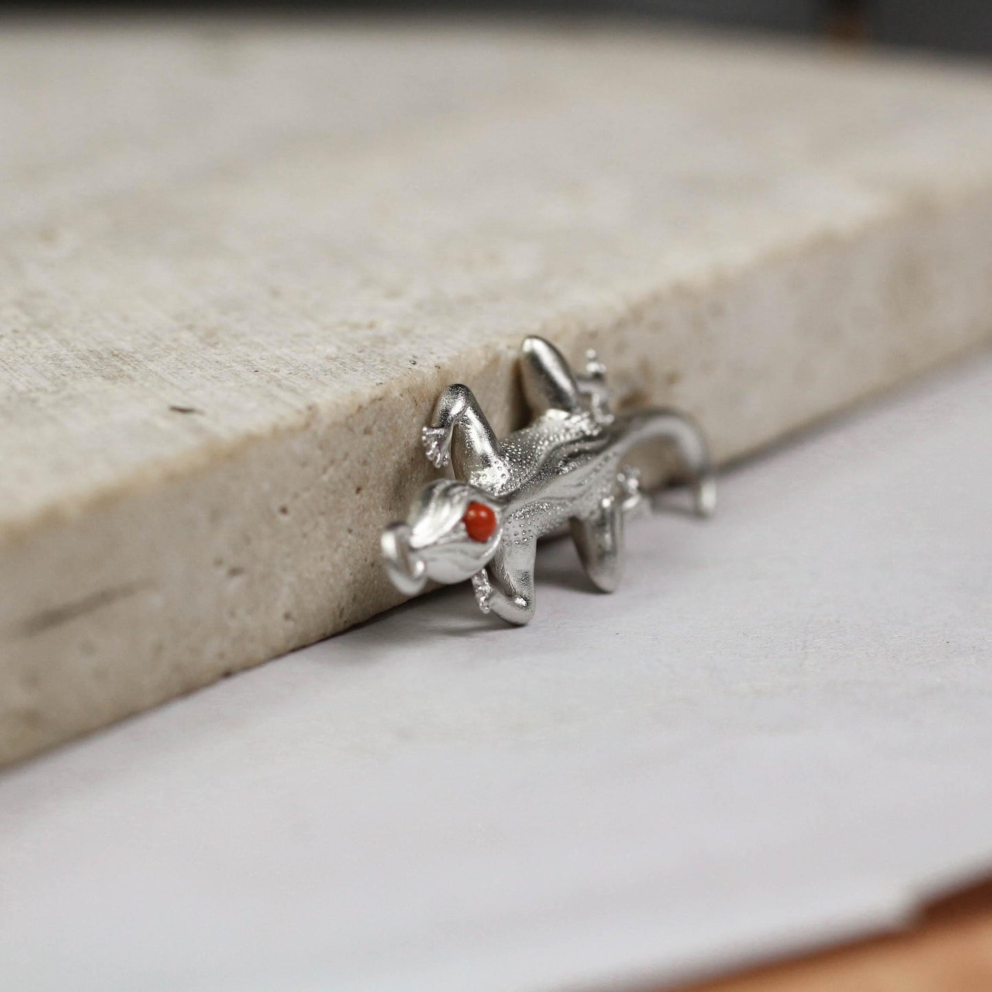 Gecko Pendant - 925 Sterling Silver Handmade (Eye Color Optional)