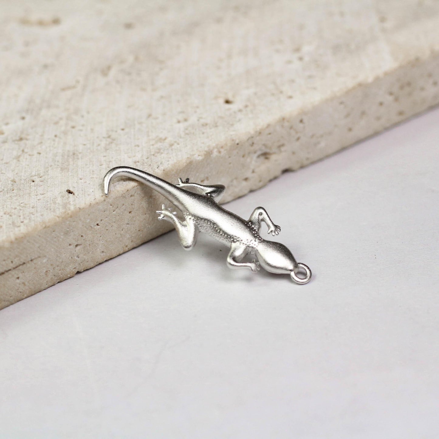 Gecko Pendant - 925 Sterling Silver Handmade (Eye Color Optional)