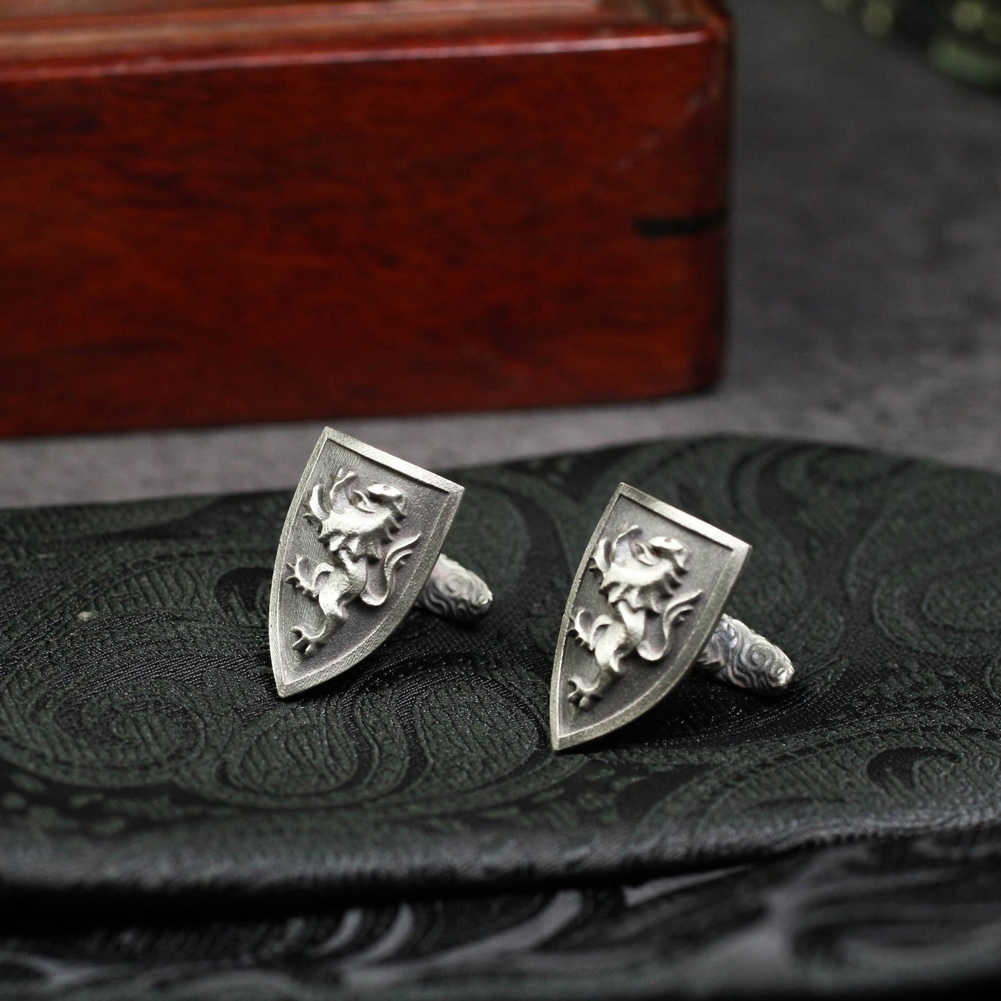 Lion Shield Crest Cufflinks - 925 Silver Handmade